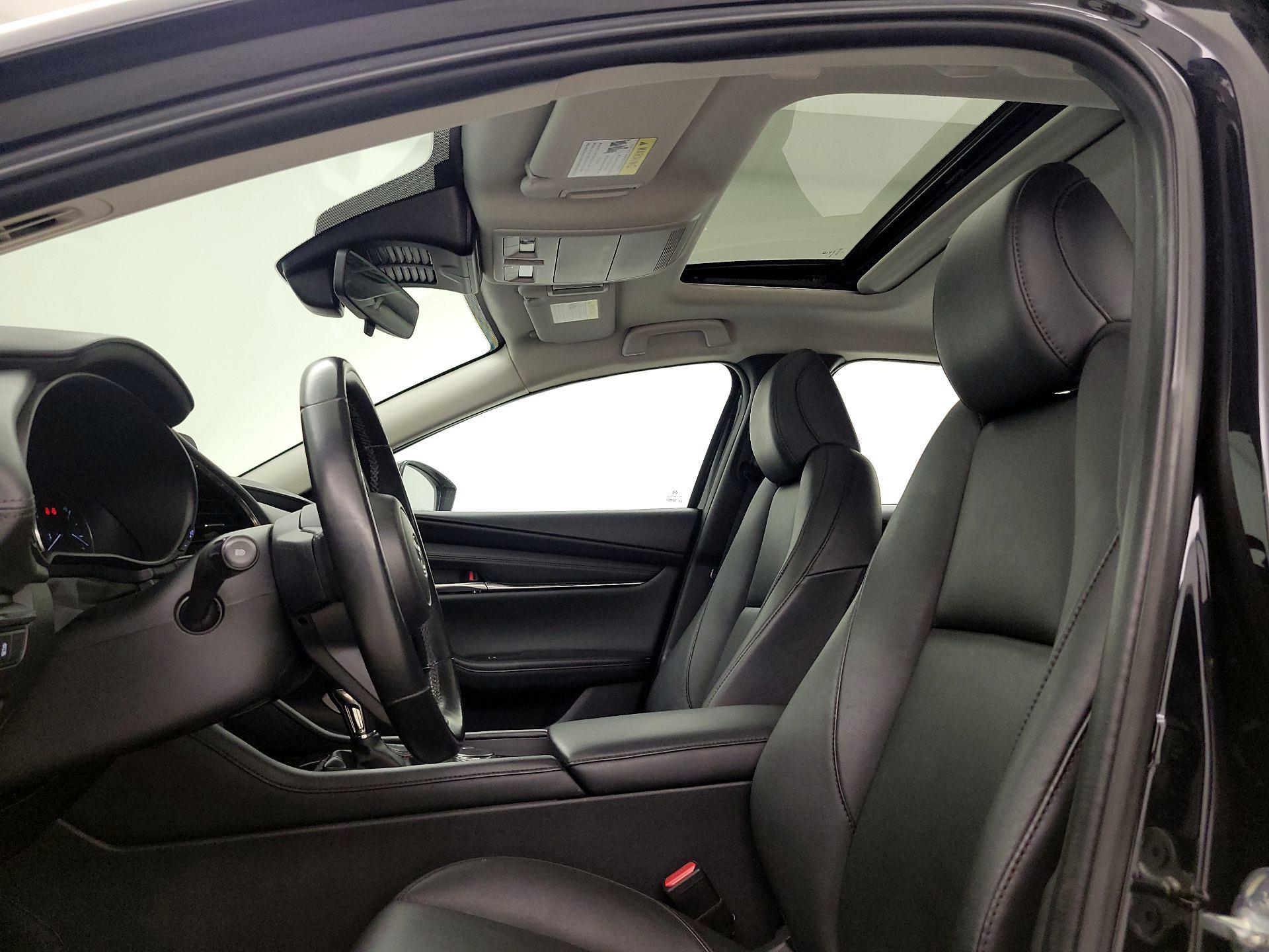 Thumbnail: 2024 Mazda Mazda3 - 18