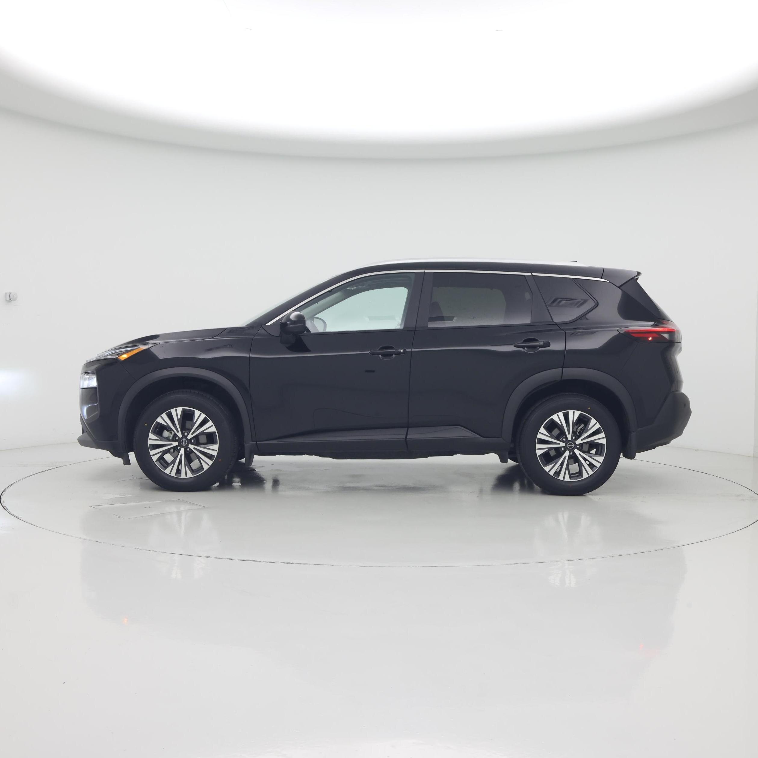Thumbnail: 2023 Nissan Rogue - 3