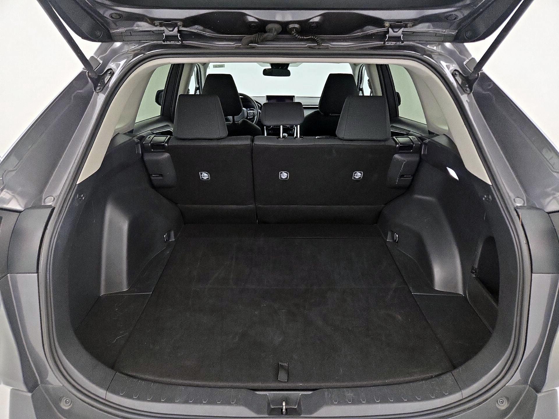 Thumbnail: 2024 Toyota RAV4 - 20