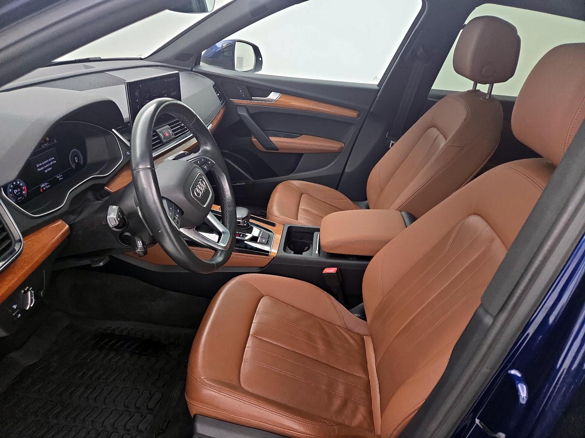 Thumbnail: 2021 Audi Q5 - 11