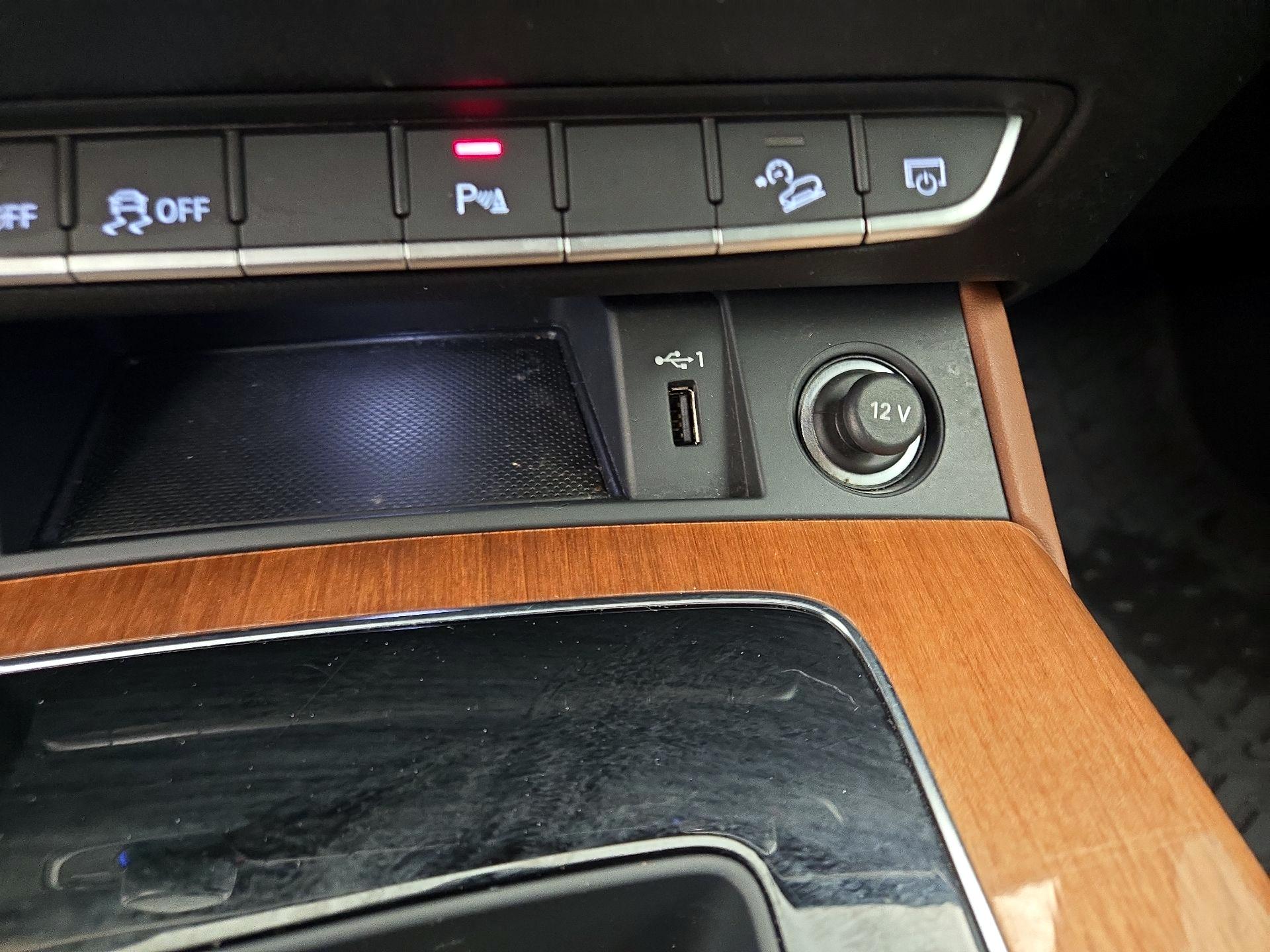 Thumbnail: 2021 Audi Q5 - 18