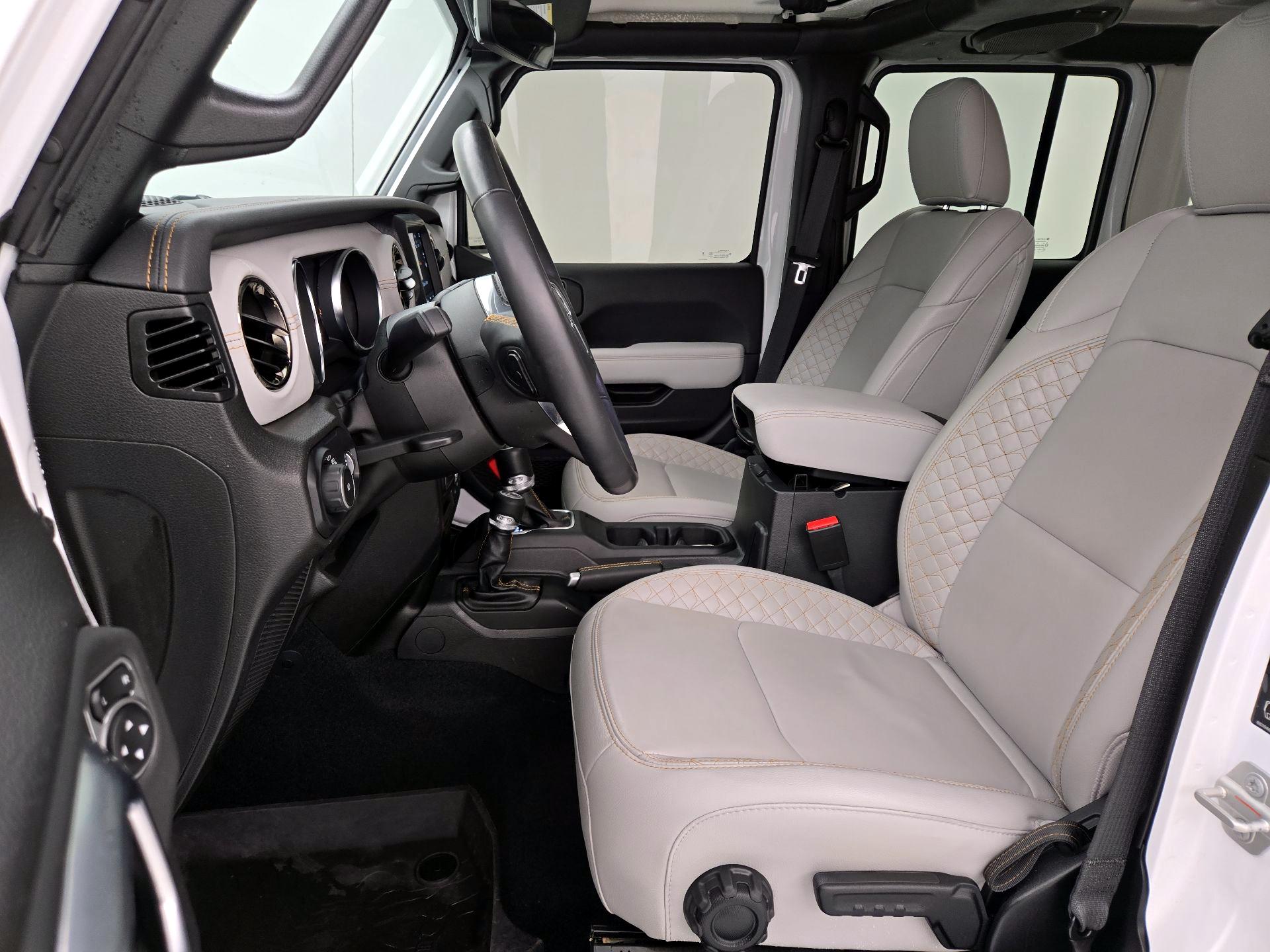 Thumbnail: 2023 Jeep Wrangler - 11