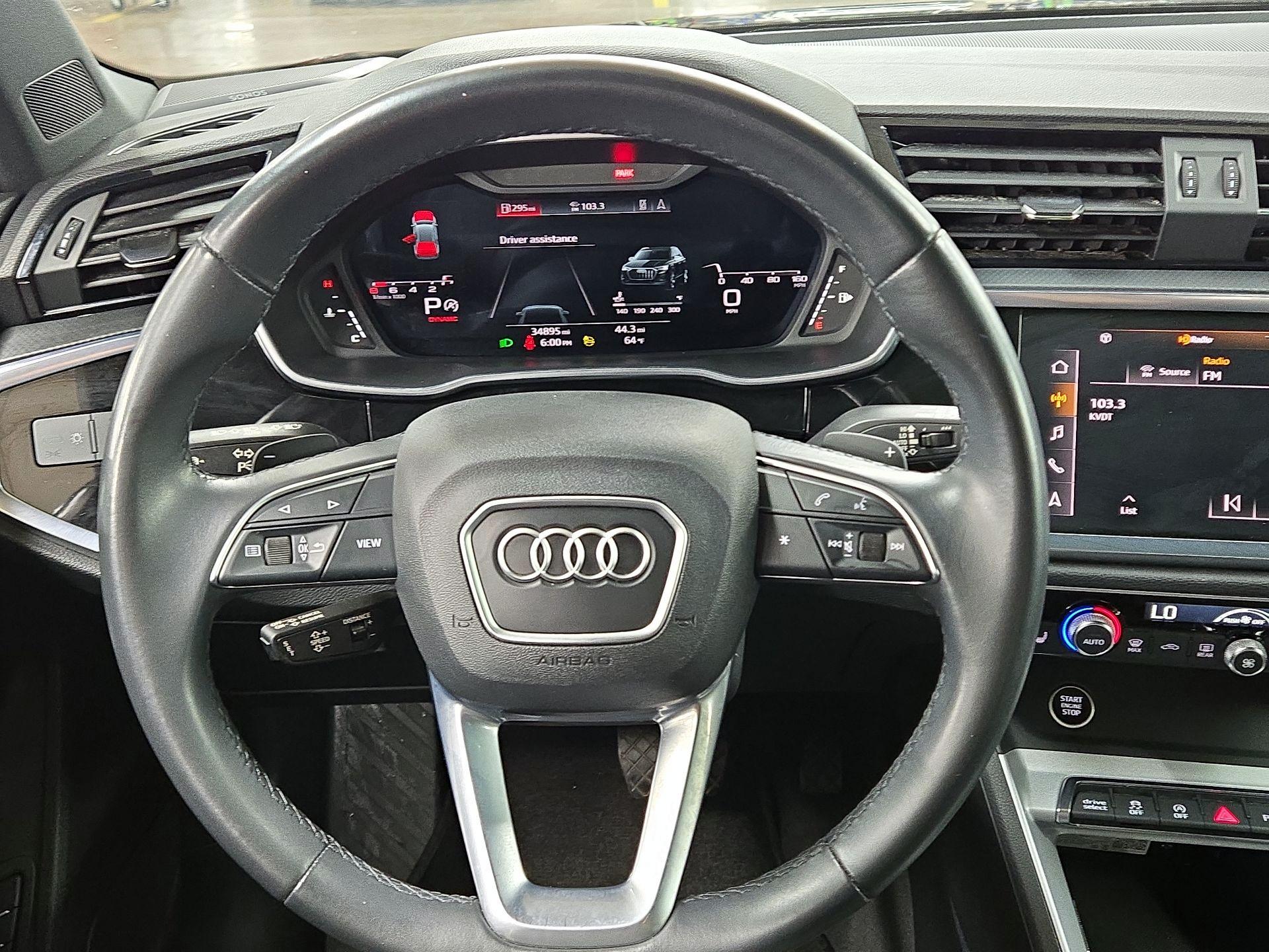 Thumbnail: 2022 Audi Q3 - 10