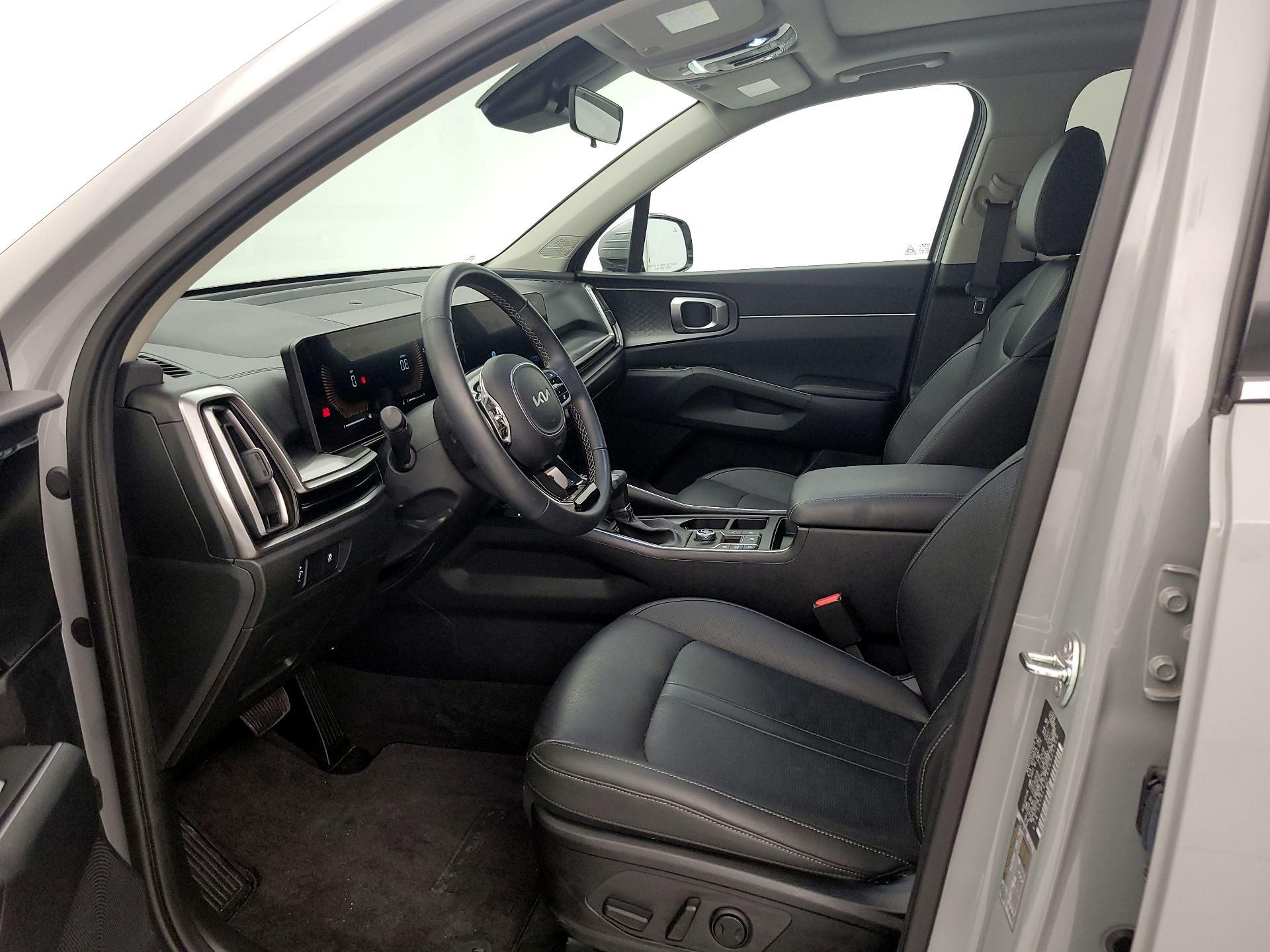 Thumbnail: 2025 Kia Sorento - 11