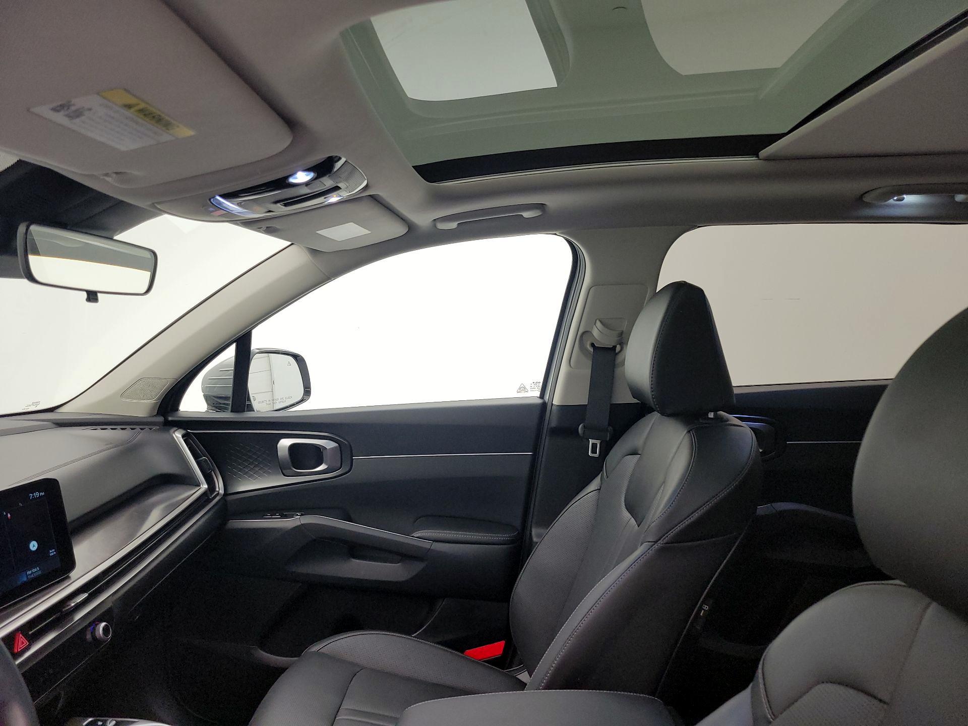 Thumbnail: 2025 Kia Sorento - 20