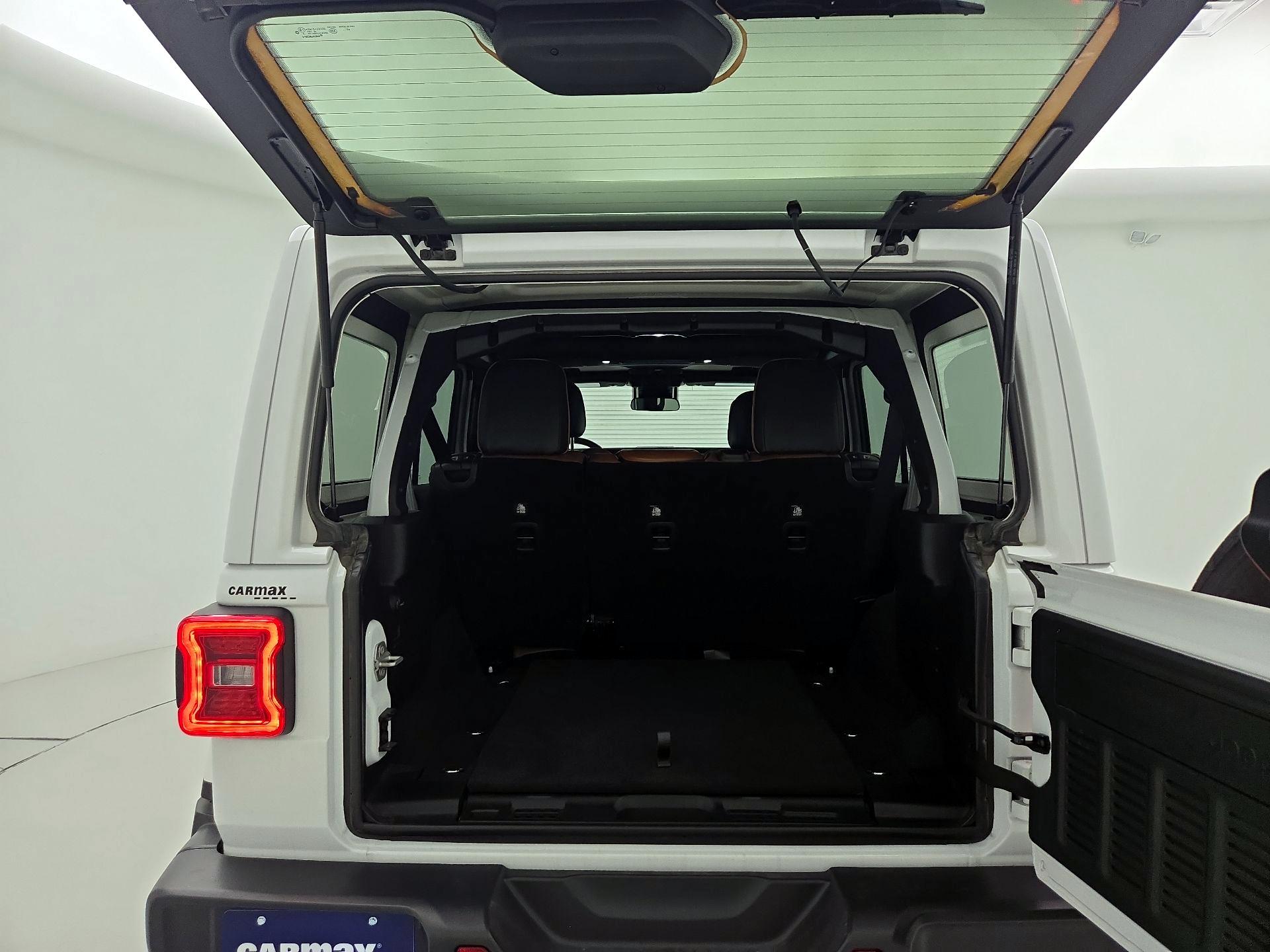 Thumbnail: 2024 Jeep Wrangler - 20