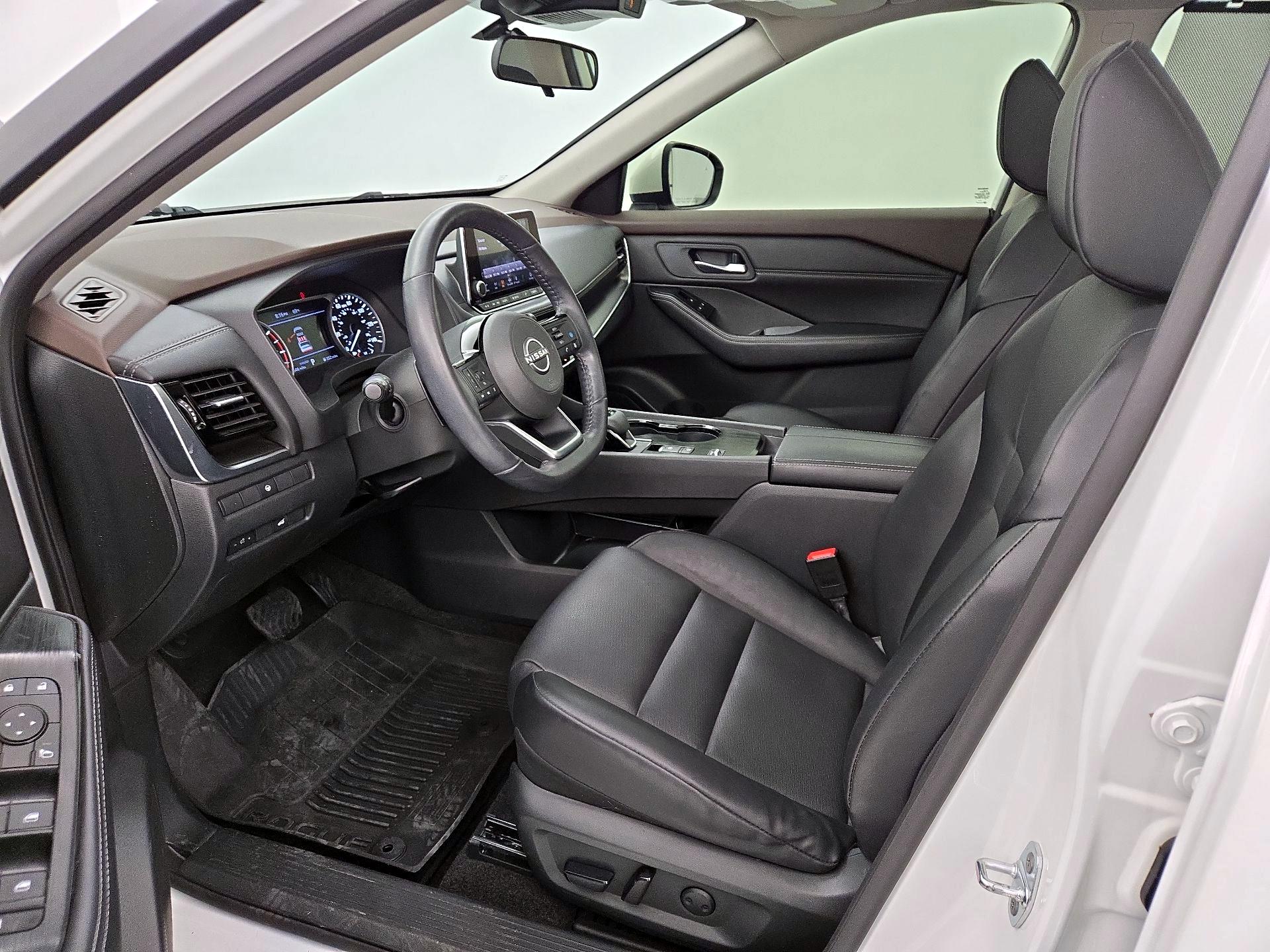 Thumbnail: 2023 Nissan Rogue - 11