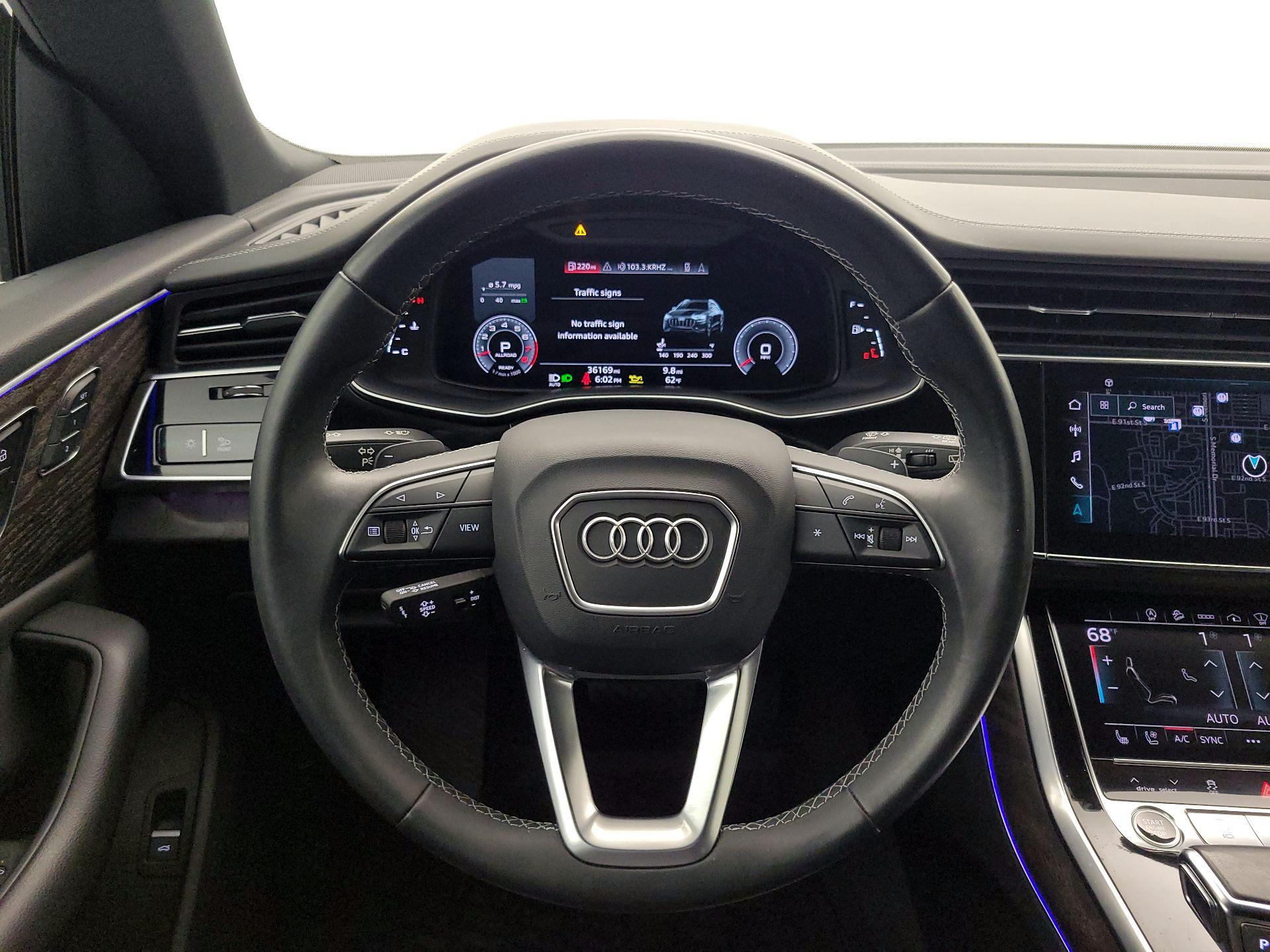 Thumbnail: 2021 Audi Q8 - 10