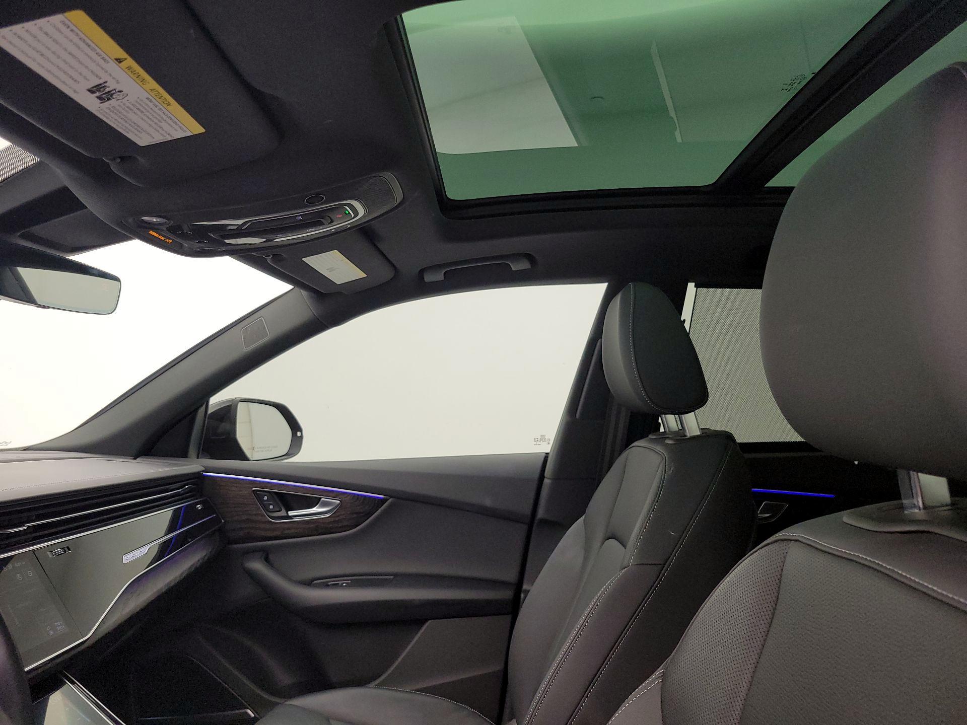 Thumbnail: 2021 Audi Q8 - 20