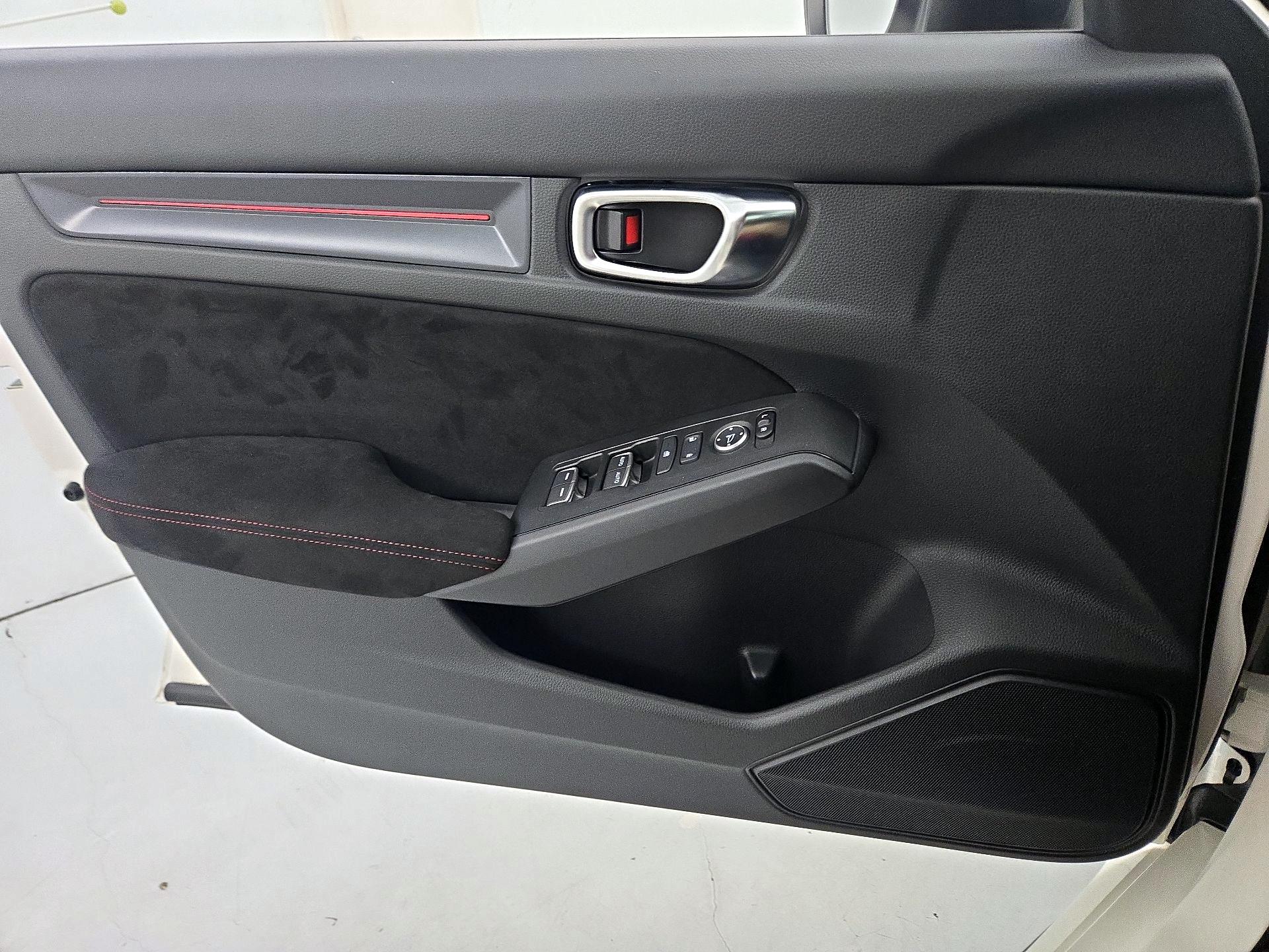 Thumbnail: 2024 Honda Civic - 12