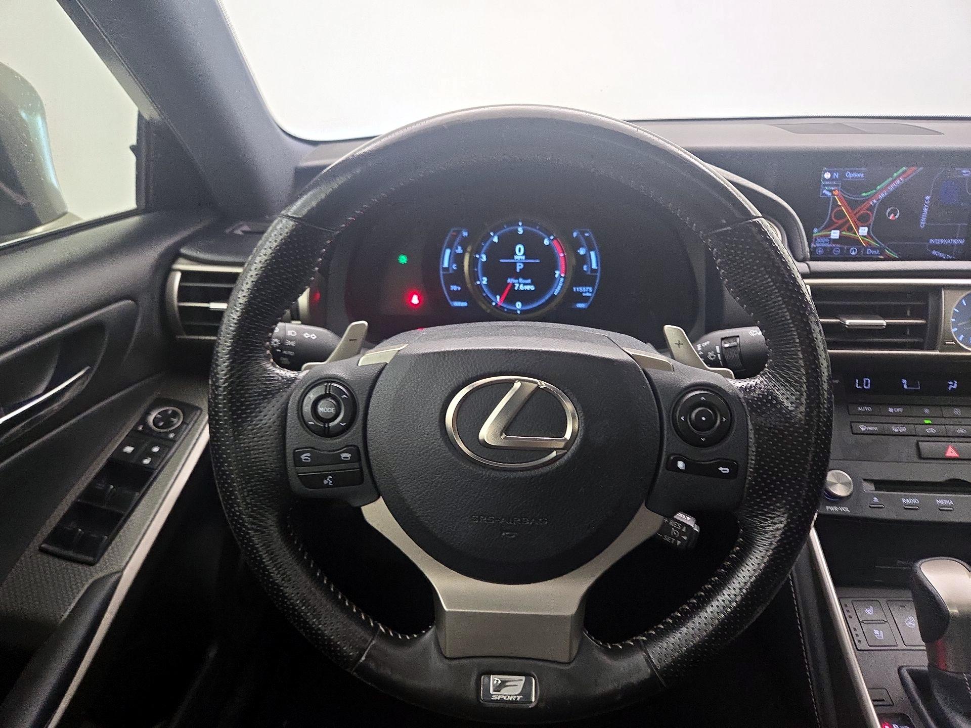 Thumbnail: 2016 Lexus IS - 10