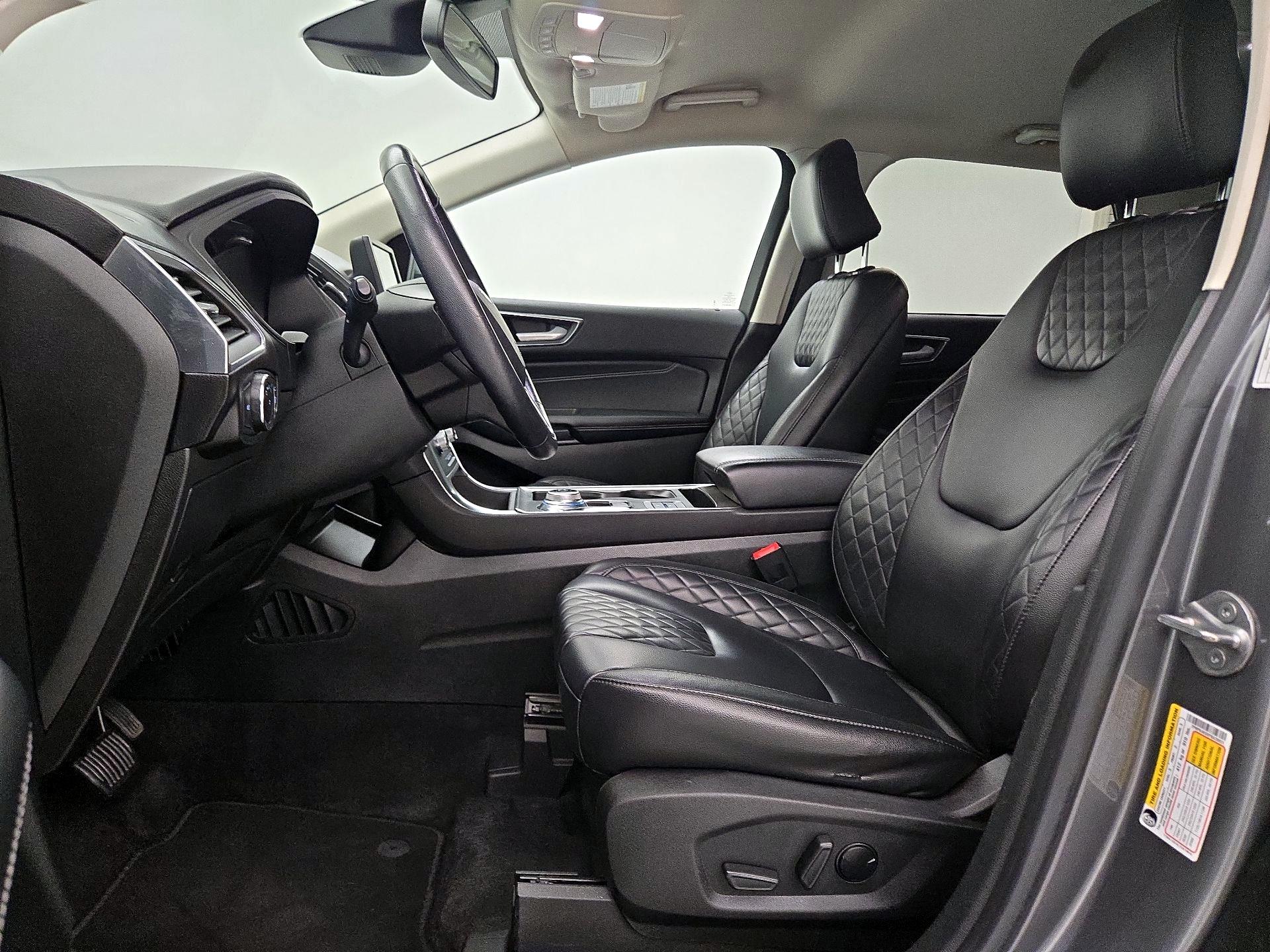 Thumbnail: 2023 Ford Edge - 11