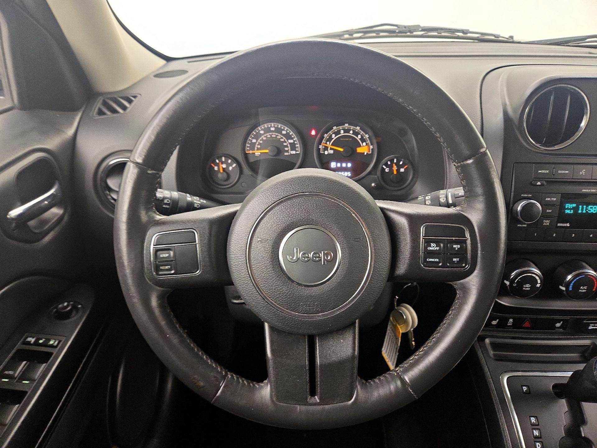 Thumbnail: 2016 Jeep Patriot - 10