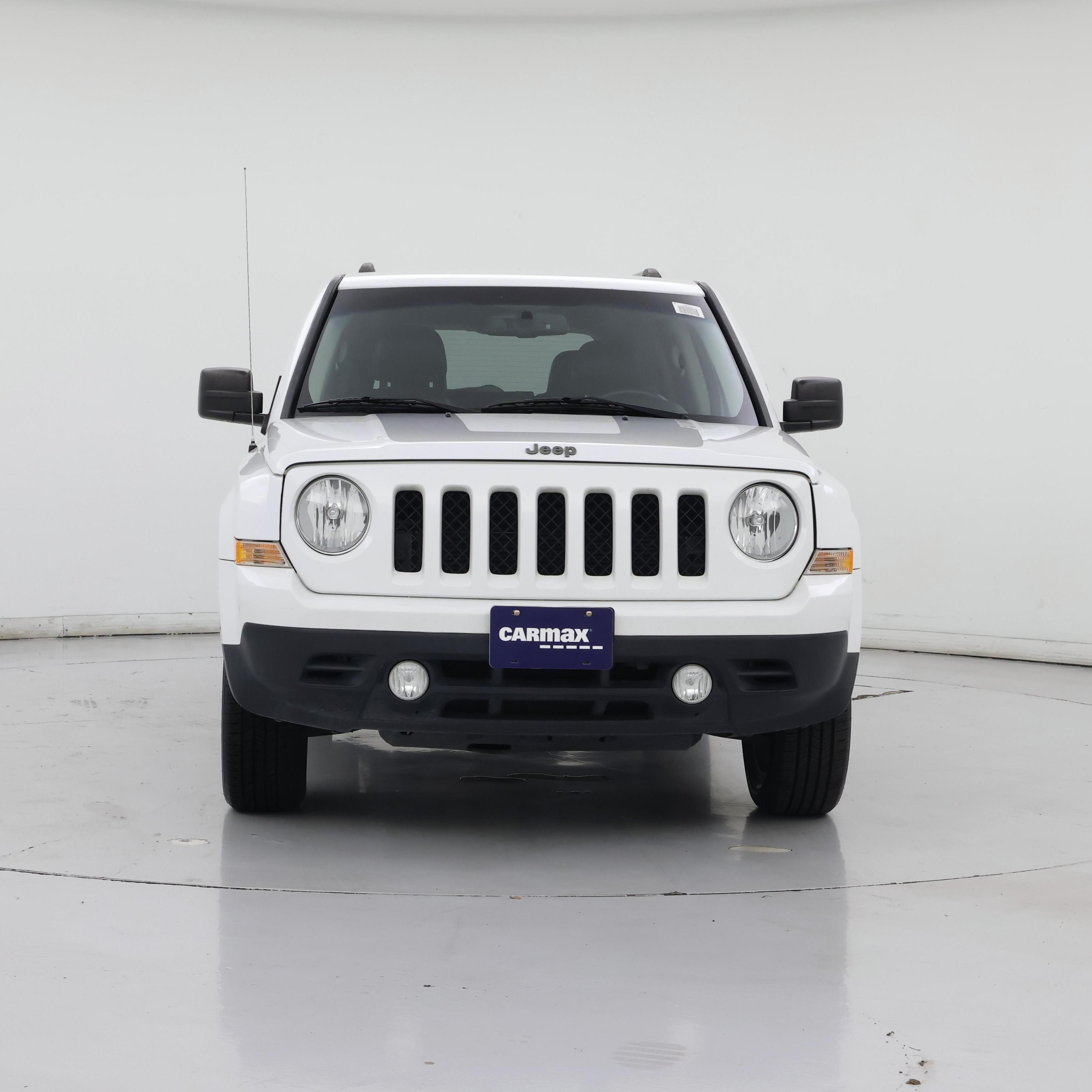Thumbnail: 2016 Jeep Patriot - 5