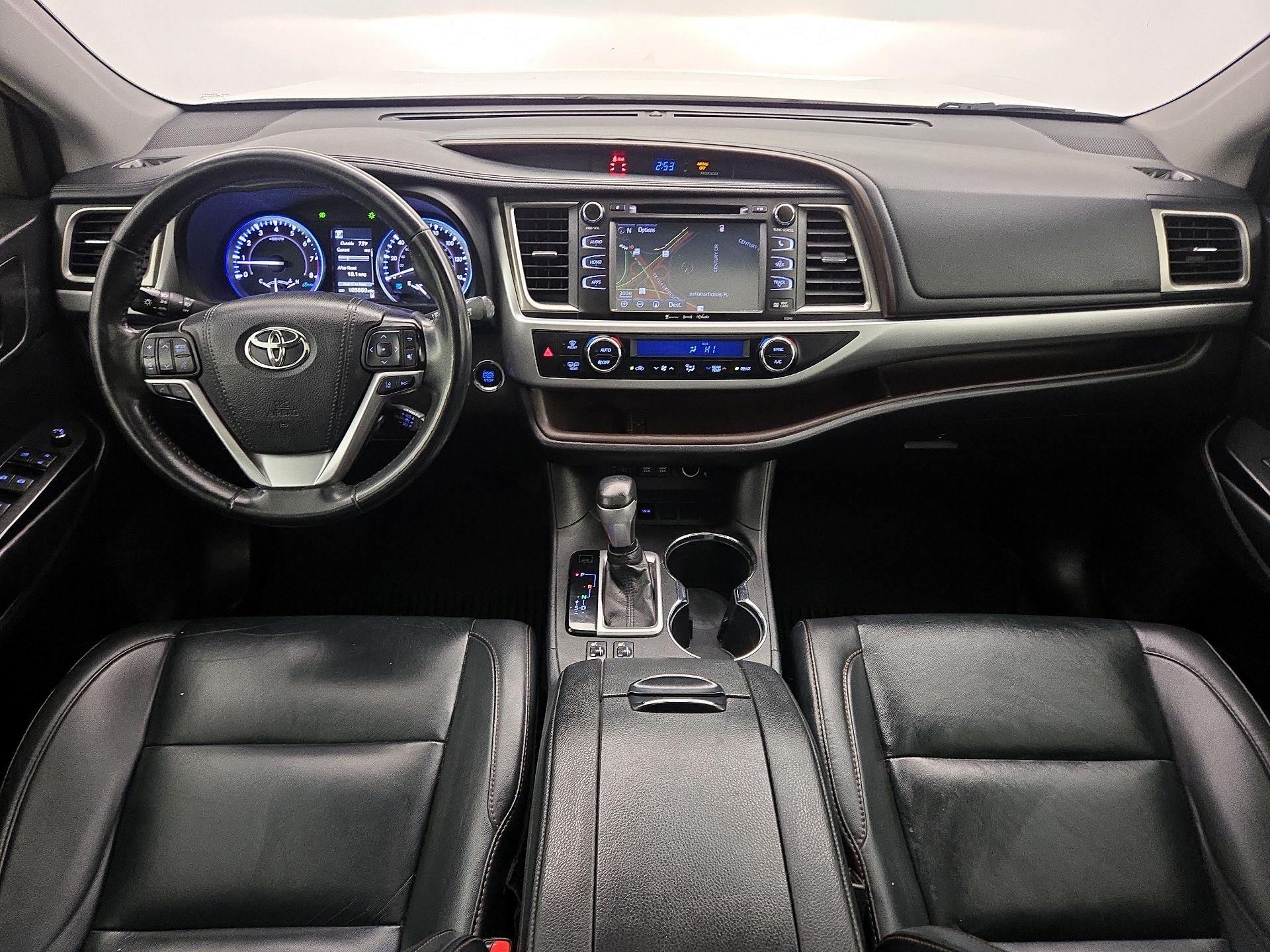 Thumbnail: 2019 Toyota Highlander - 9