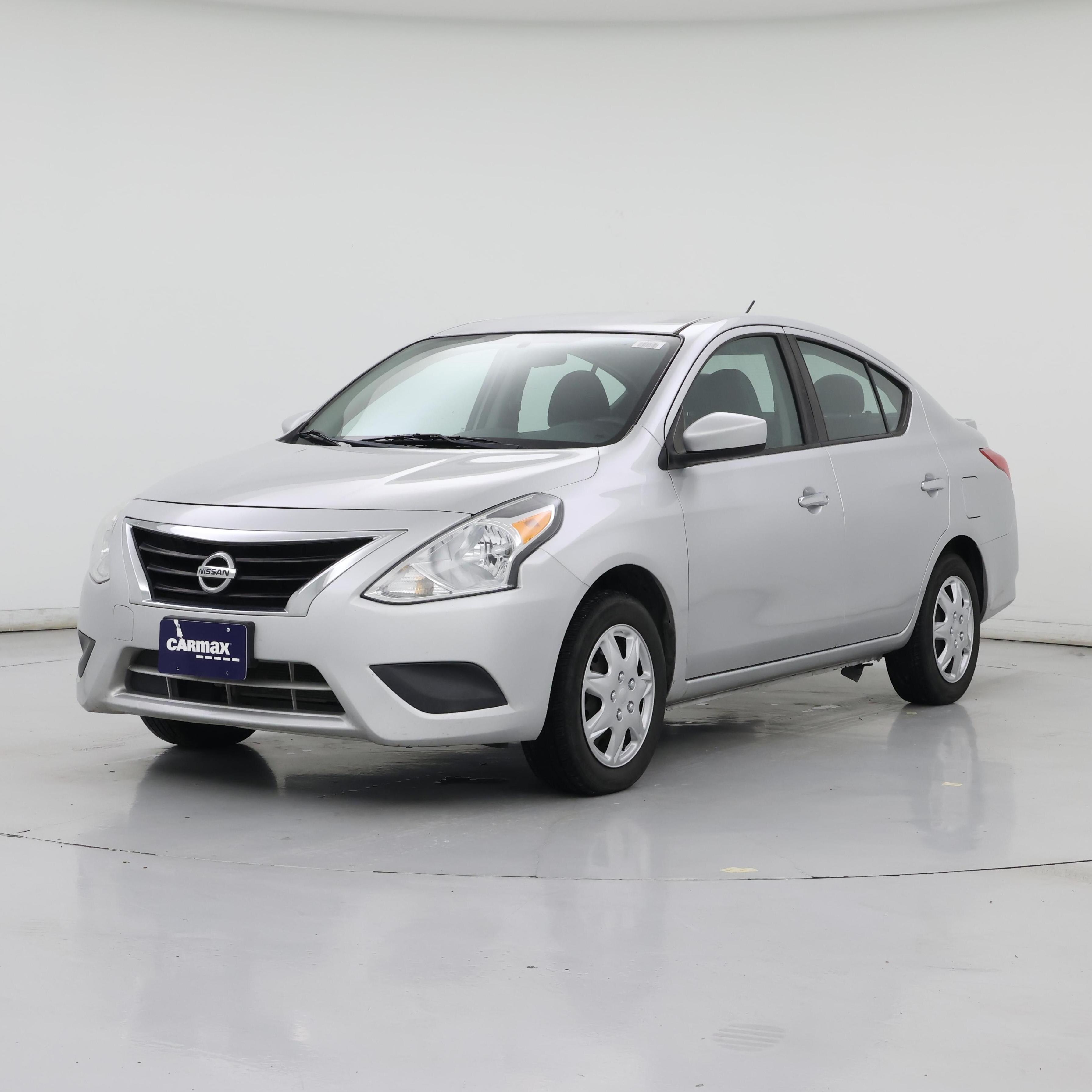 Thumbnail: 2018 Nissan Versa - 4