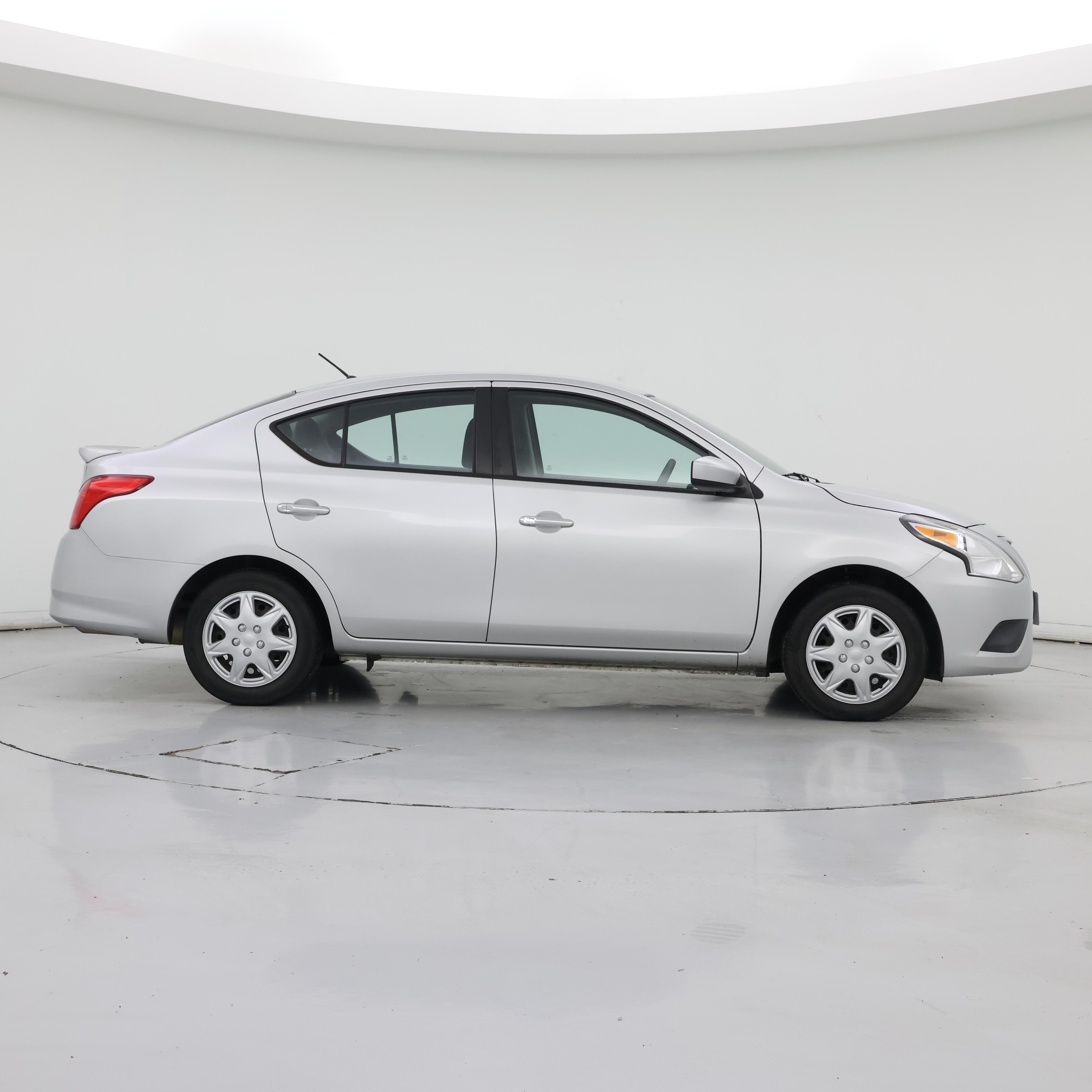 Thumbnail: 2018 Nissan Versa - 7