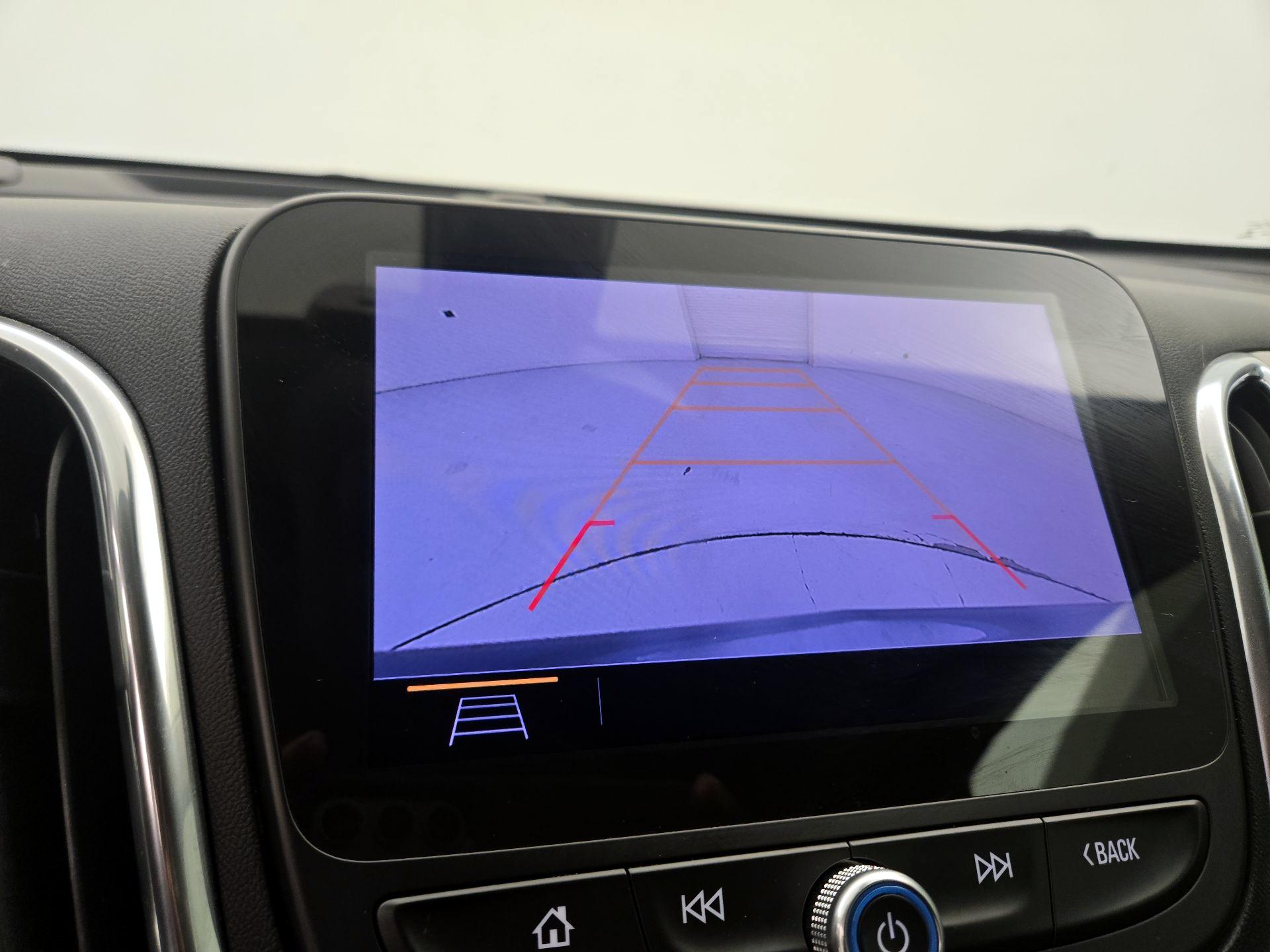 Thumbnail: 2020 Chevrolet Equinox - 14