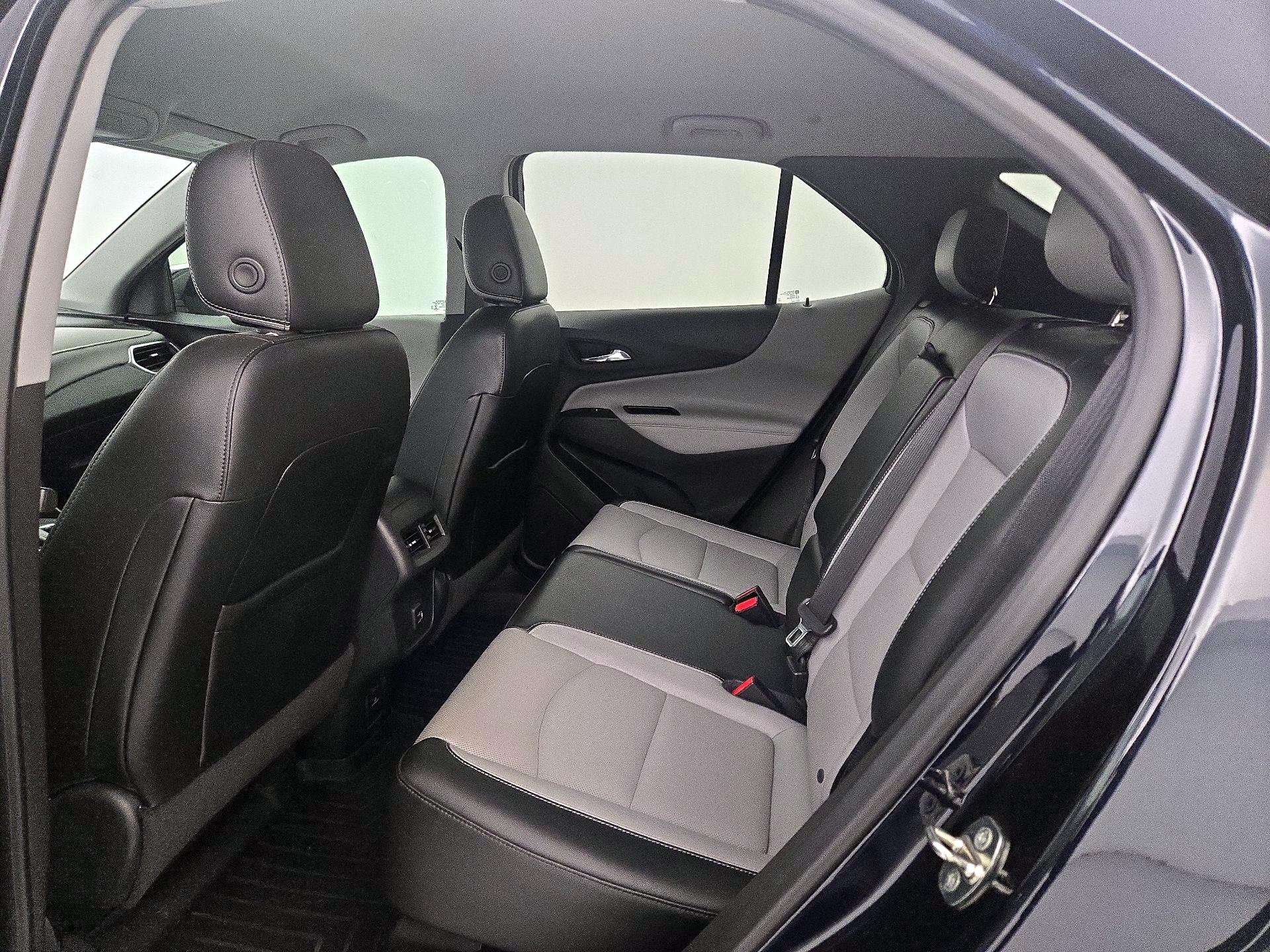 Thumbnail: 2020 Chevrolet Equinox - 19