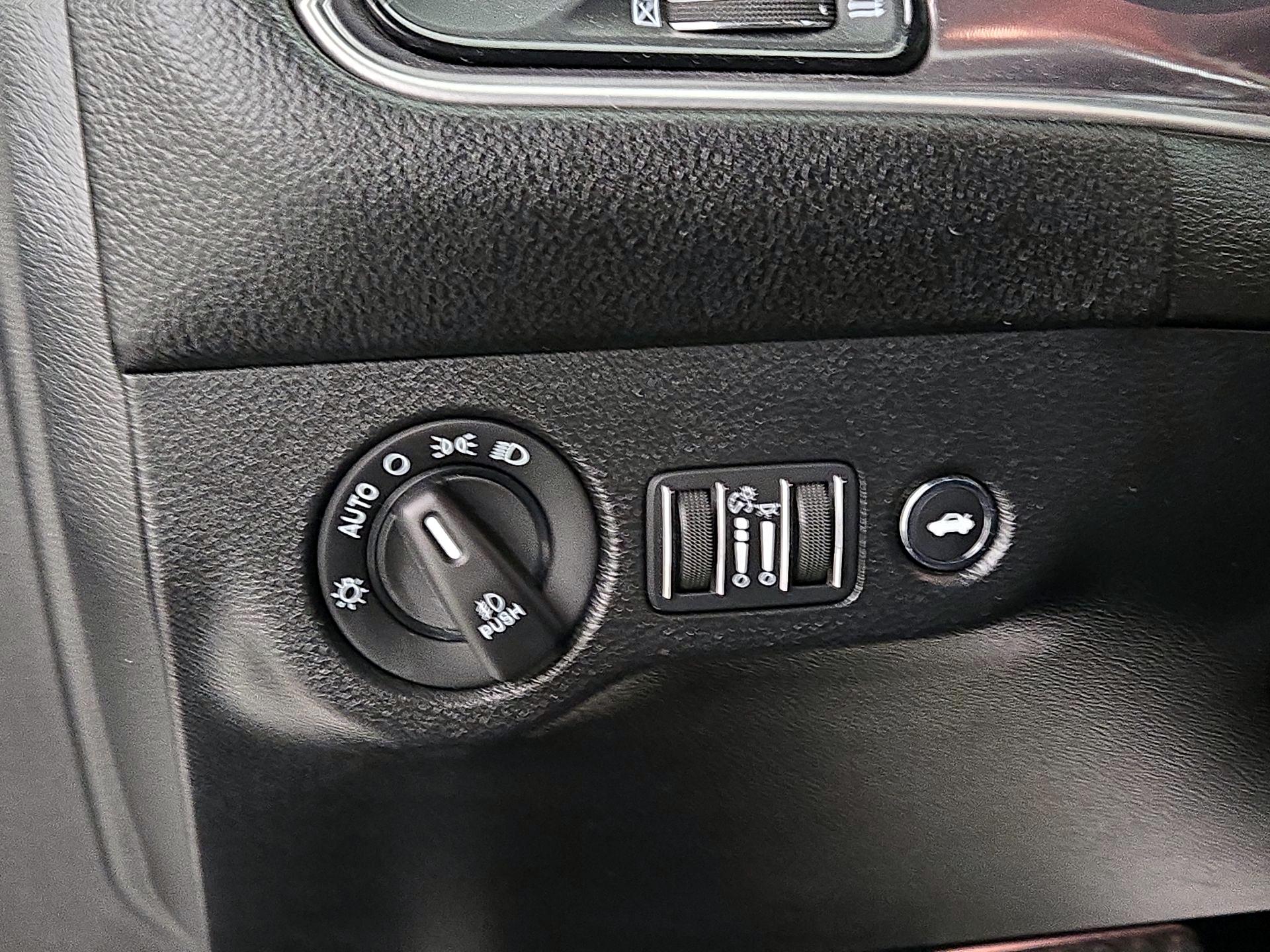 Thumbnail: 2021 Dodge Challenger - 13