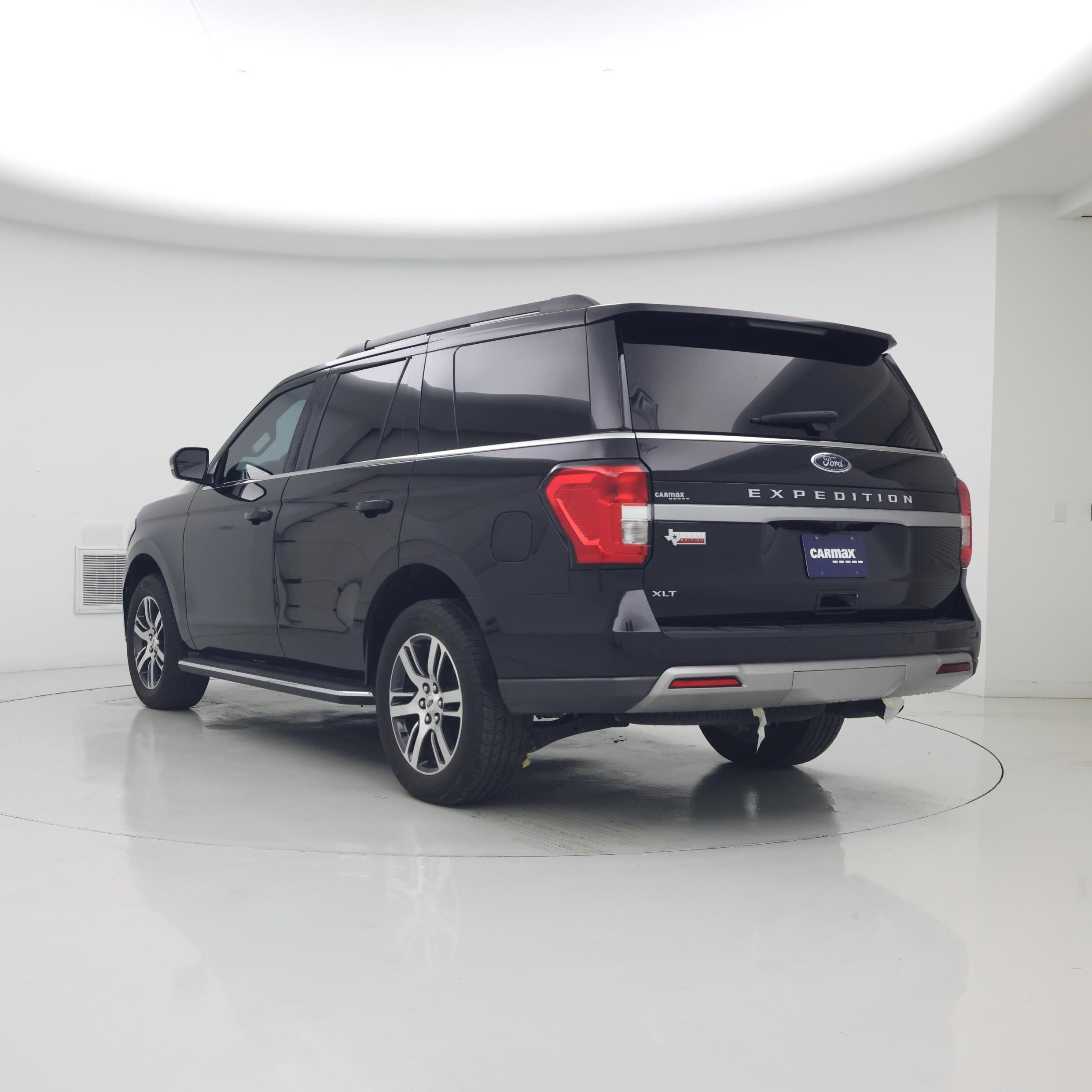 Thumbnail: 2022 Ford Expedition - 2