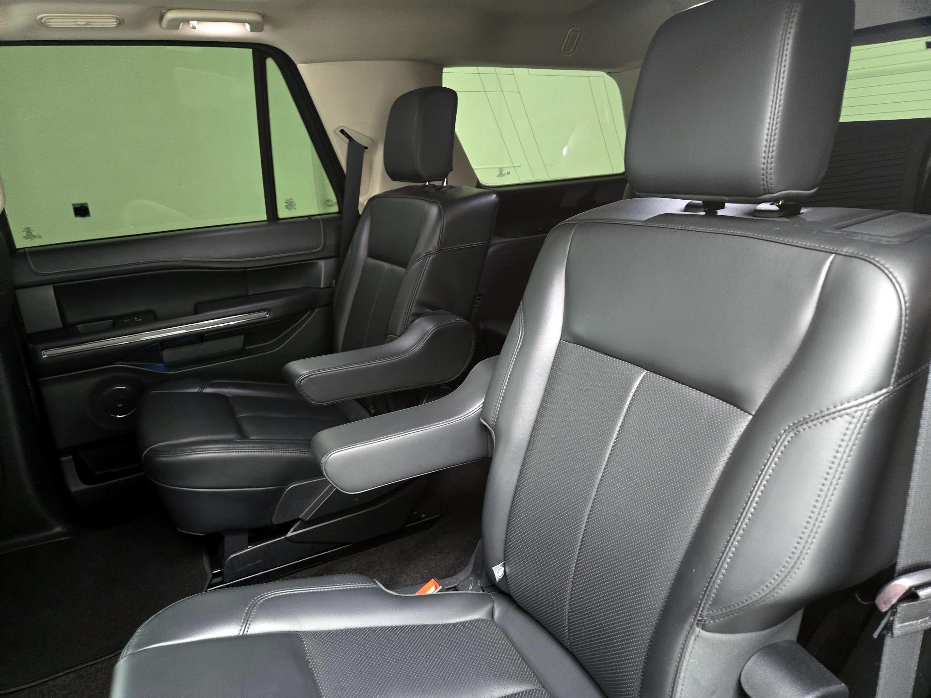 Thumbnail: 2022 Ford Expedition - 20