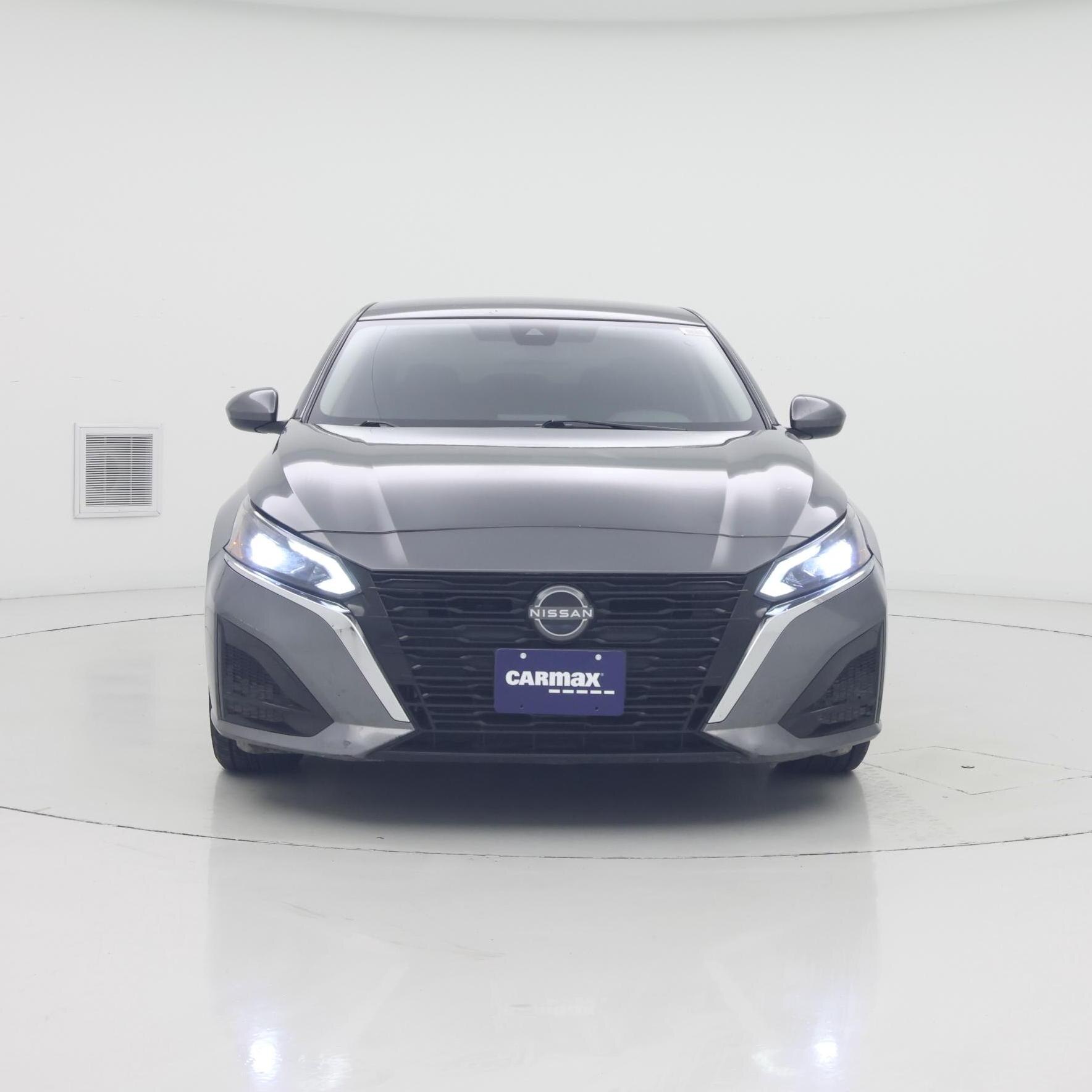 Thumbnail: 2023 Nissan Altima - 5