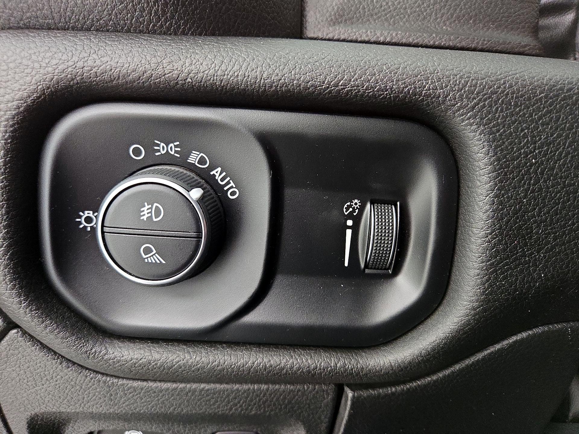 Thumbnail: 2024 RAM 1500 - 13