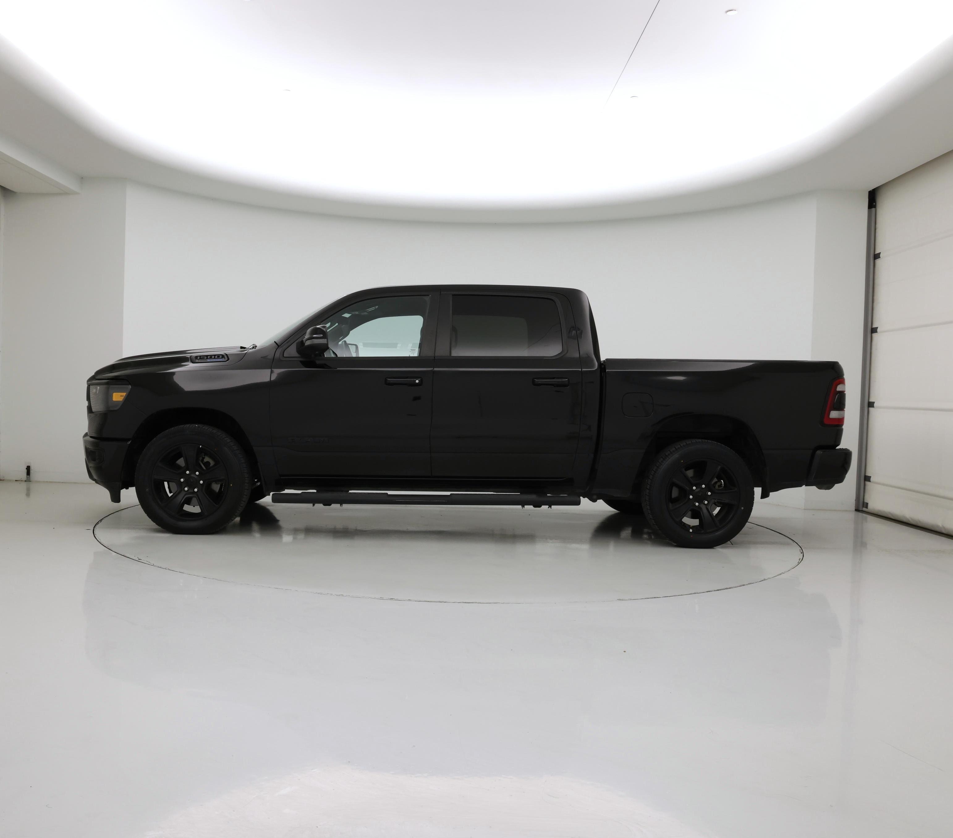 Thumbnail: 2024 RAM 1500 - 3