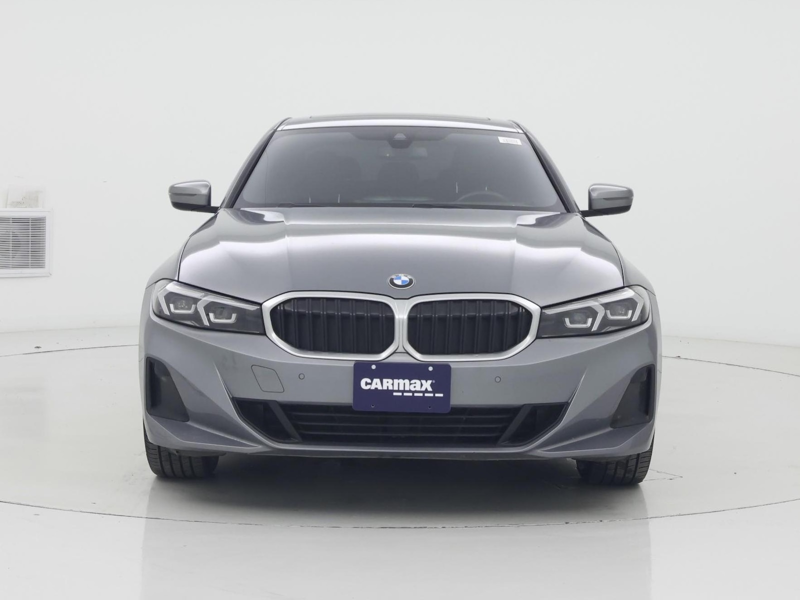 2024 BMW 3 Series 330i - Photo 6