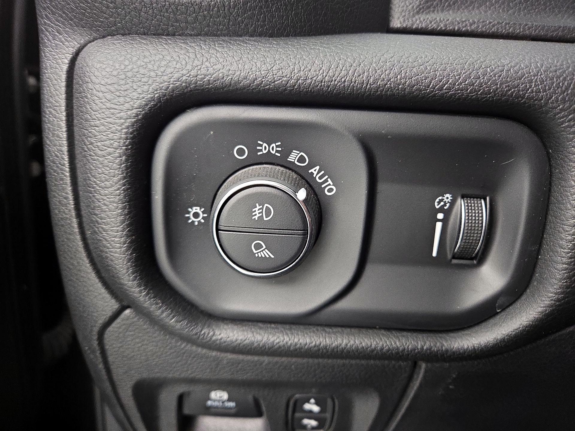 Thumbnail: 2022 RAM 1500 - 13