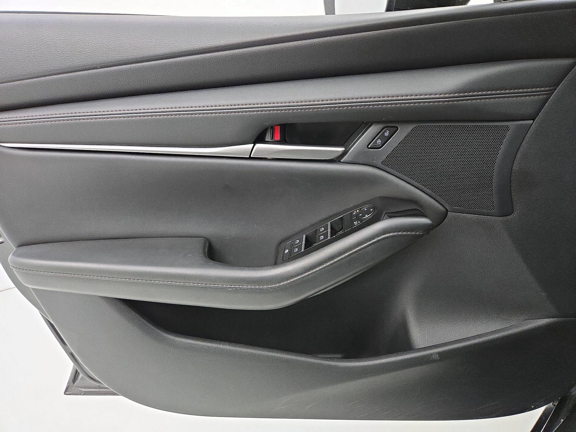 Thumbnail: 2024 Mazda Mazda3 - 12