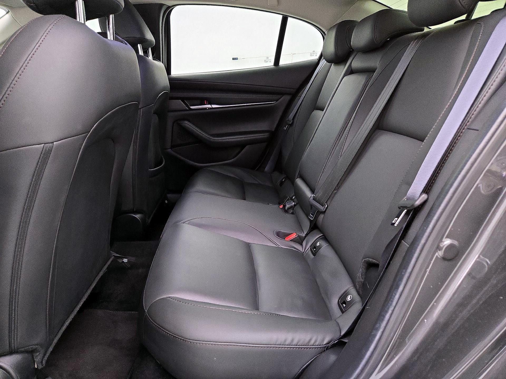 Thumbnail: 2024 Mazda Mazda3 - 18