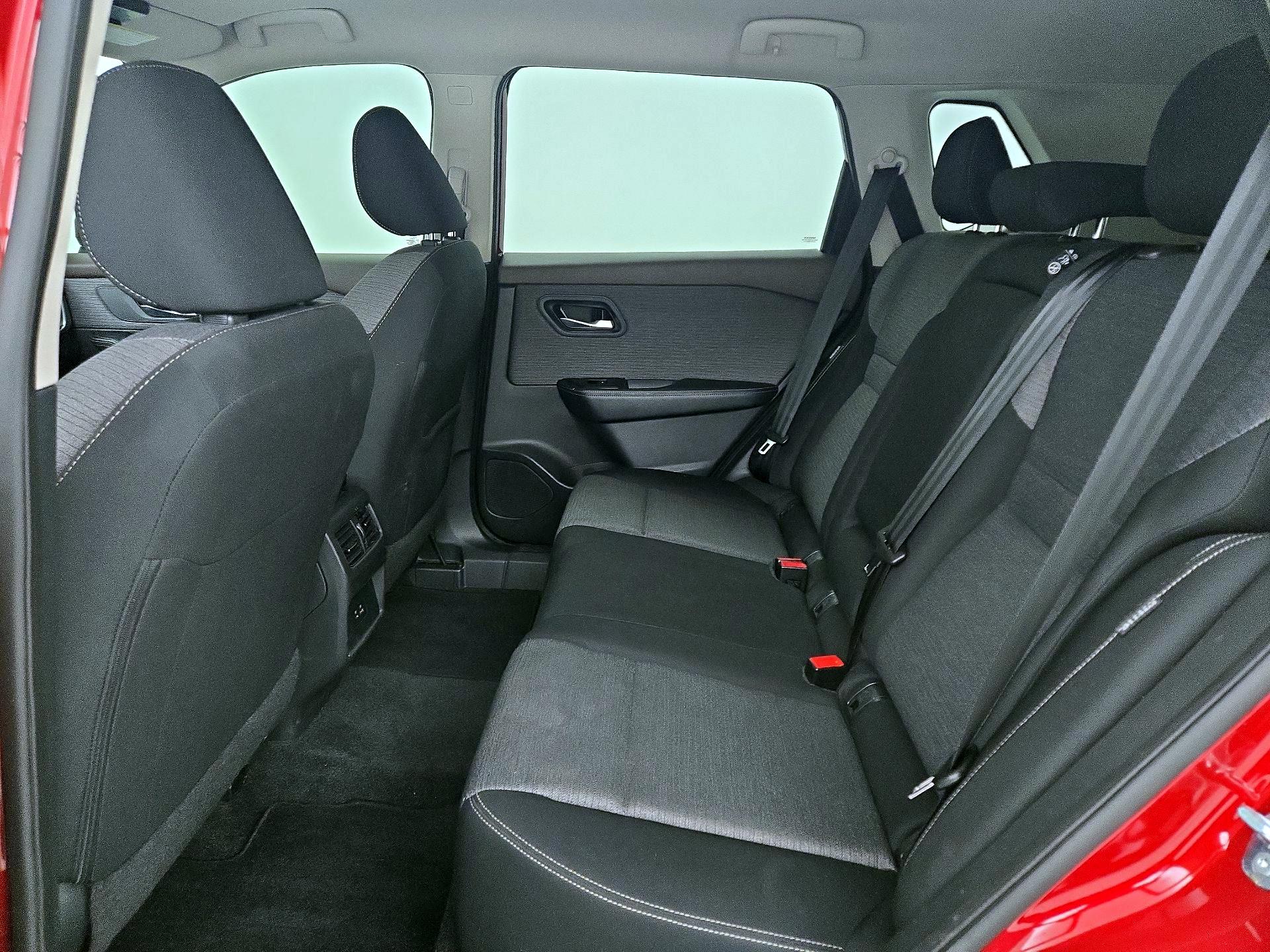 Thumbnail: 2023 Nissan Rogue - 18