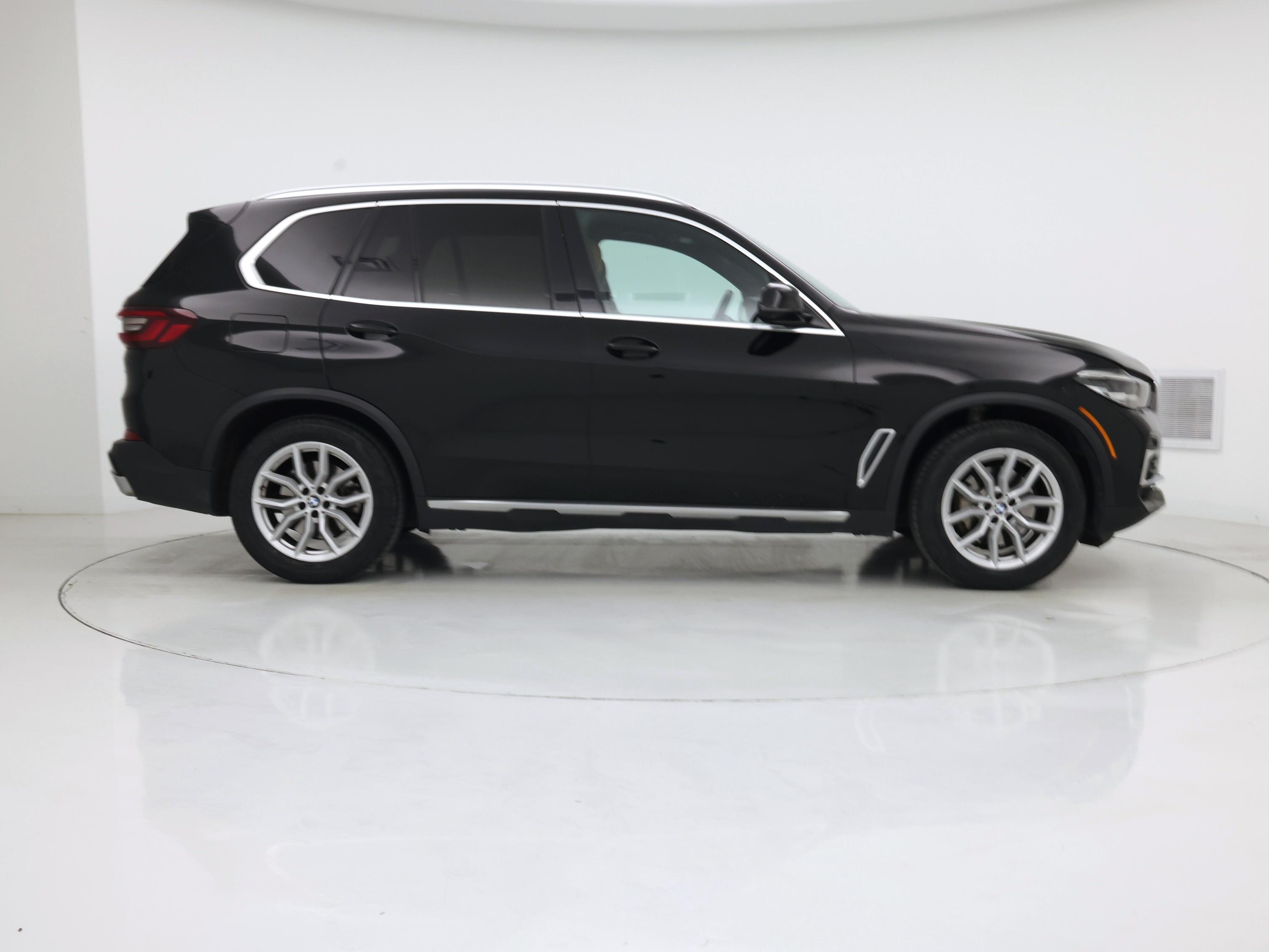 Thumbnail: 2023 BMW X5 - 7