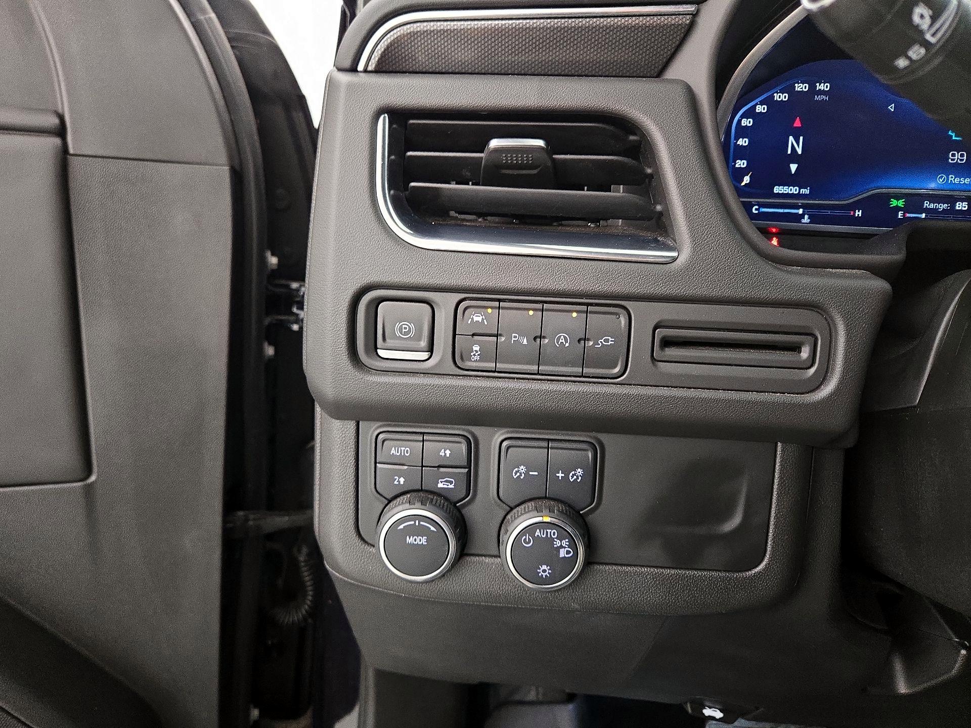 Thumbnail: 2022 Chevrolet Suburban - 13