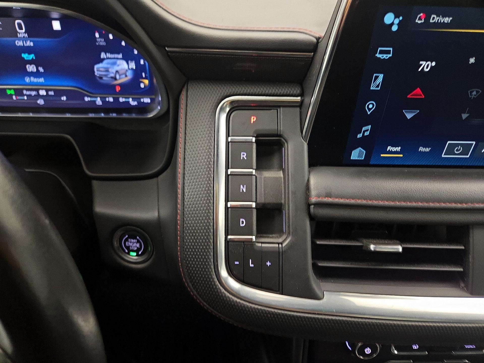 Thumbnail: 2022 Chevrolet Suburban - 18