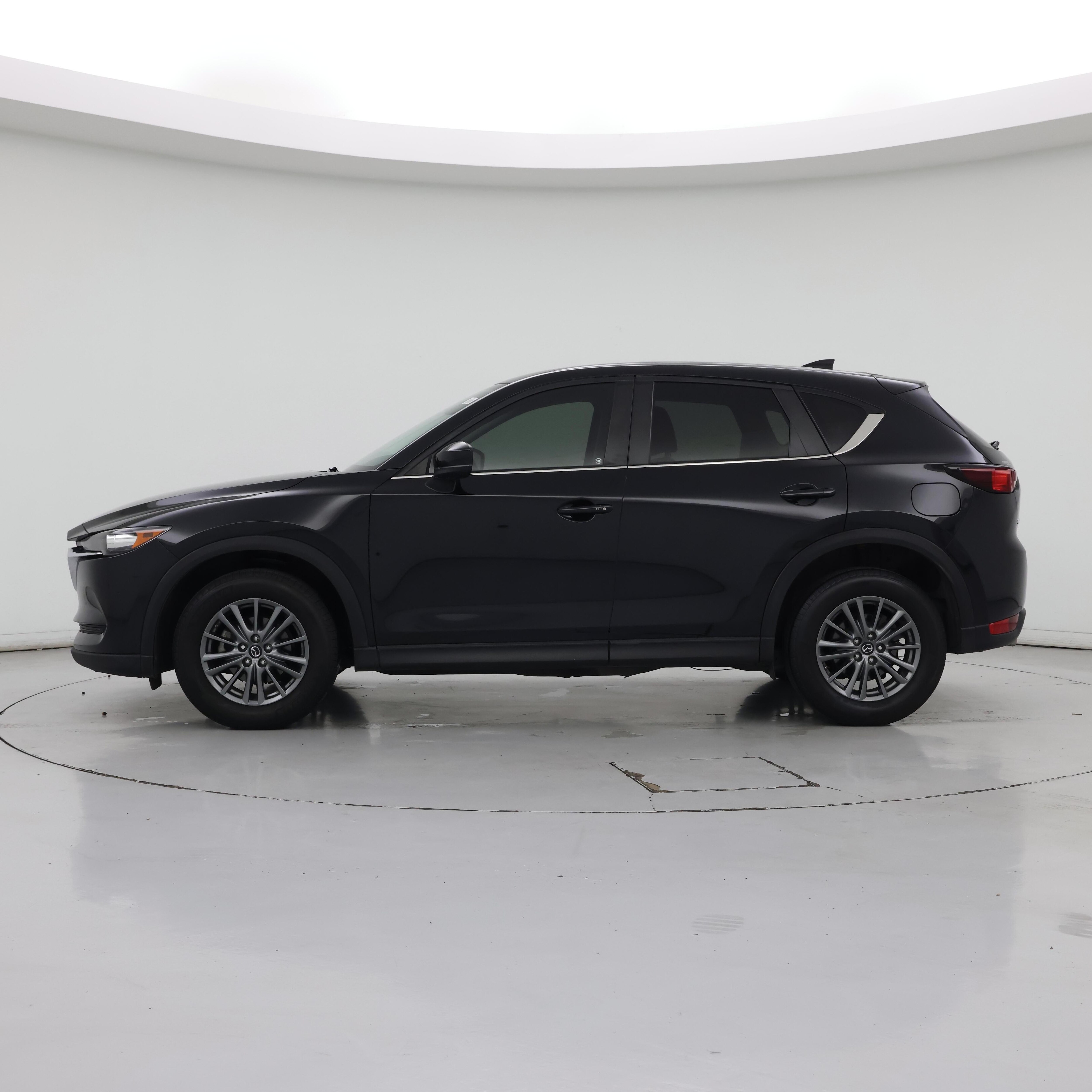 Thumbnail: 2017 Mazda CX-5 - 3