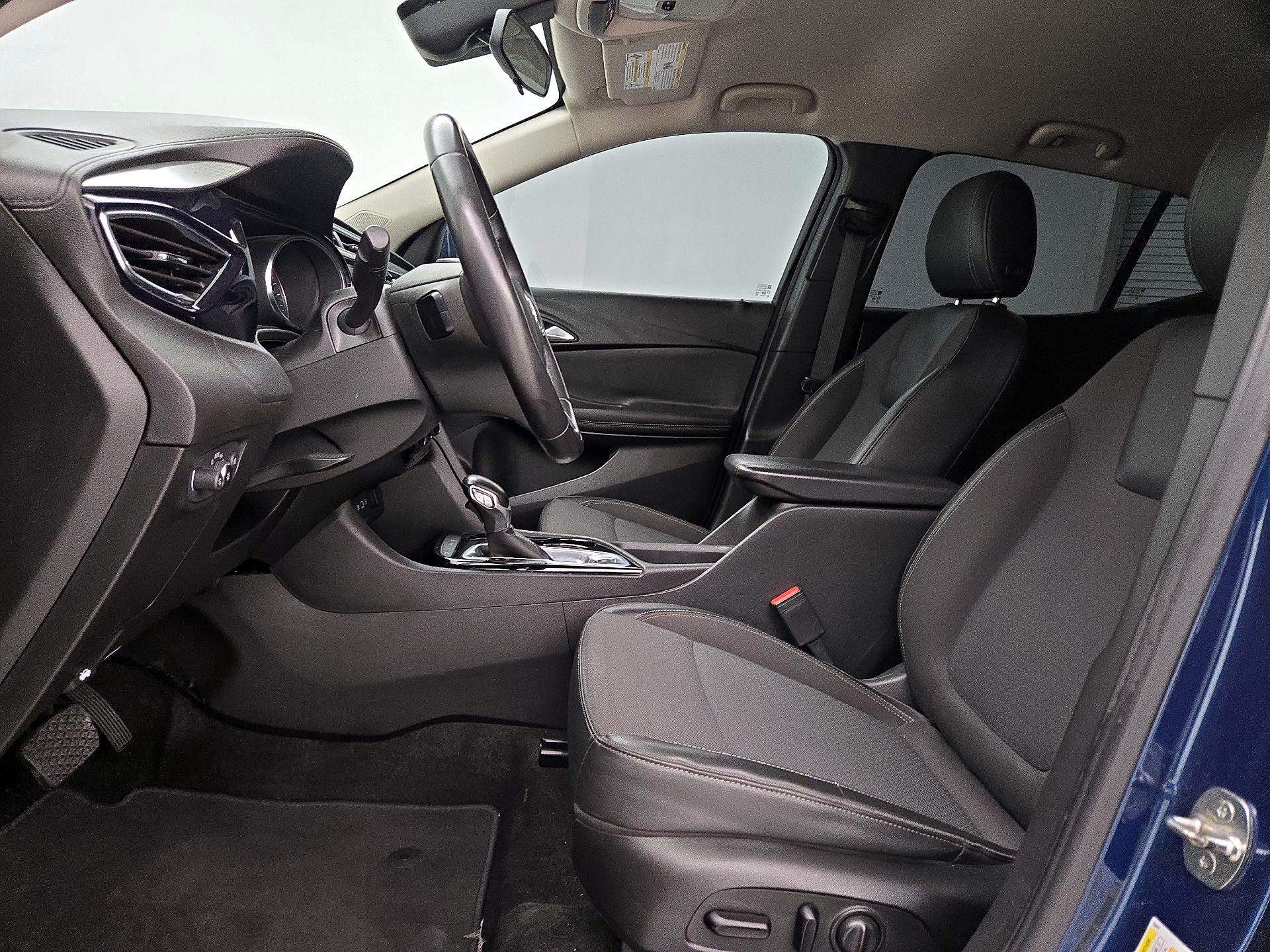 Thumbnail: 2020 Buick Encore GX - 11