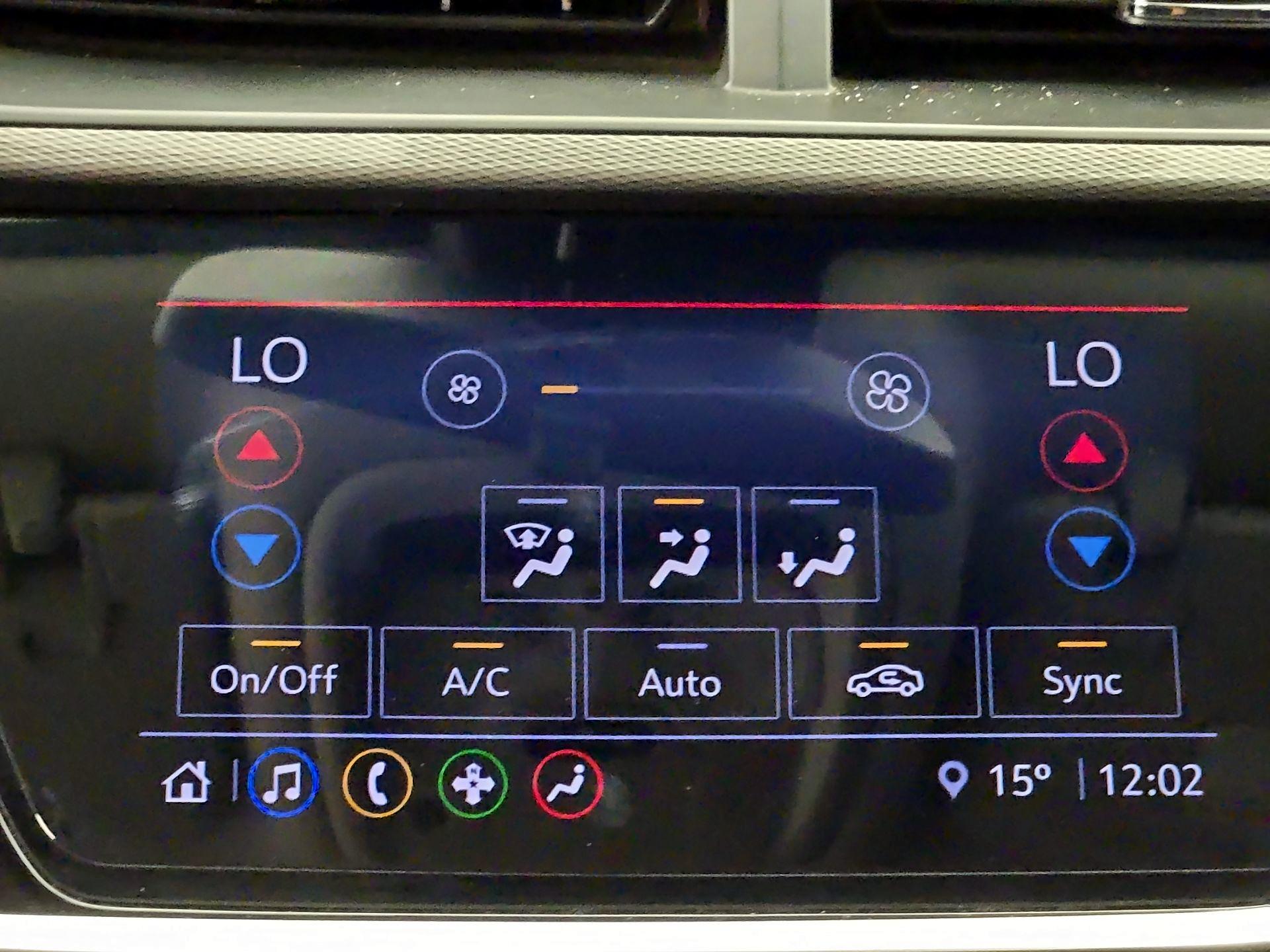 Thumbnail: 2020 Buick Encore GX - 16