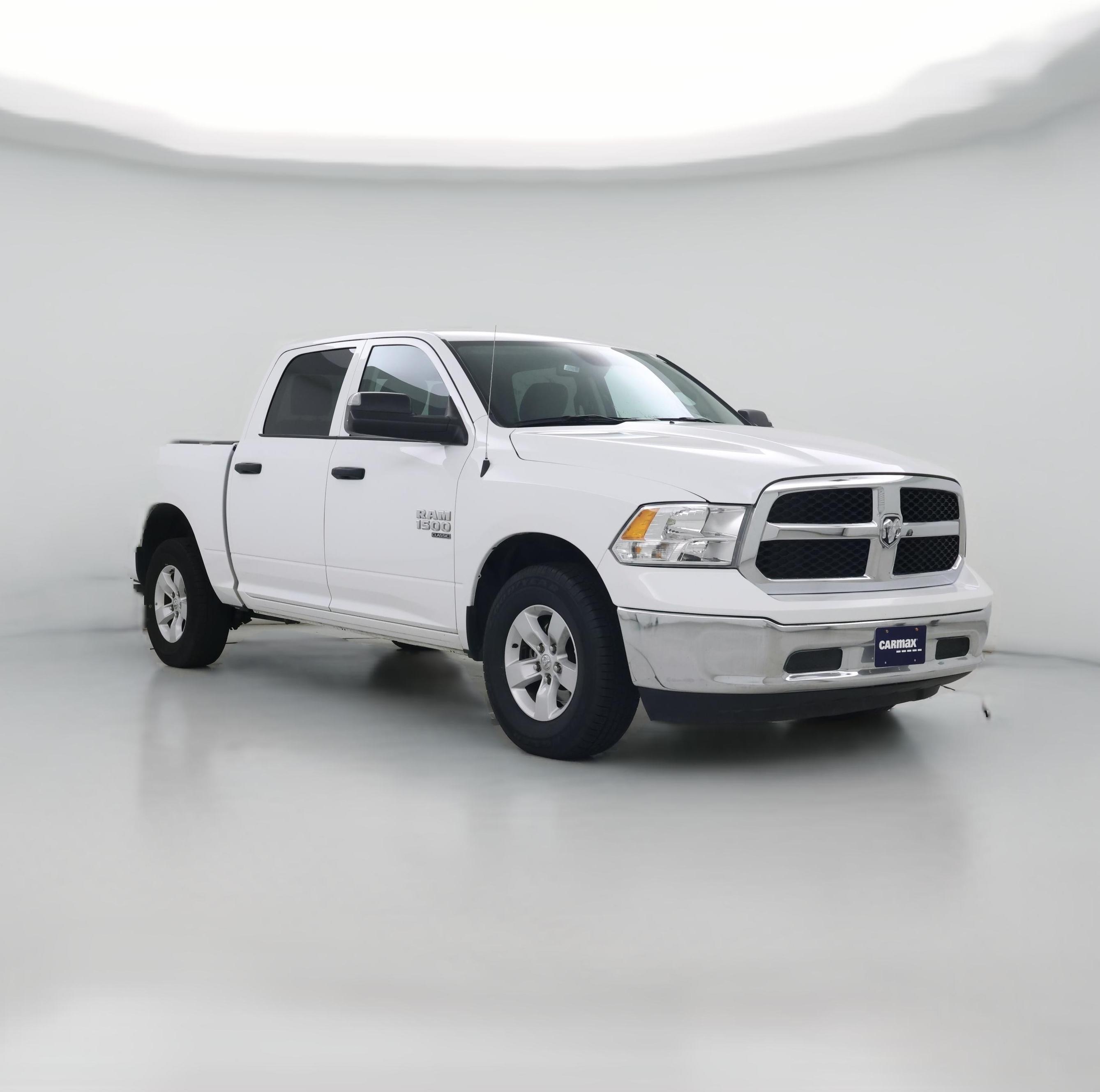 Thumbnail: 2023 RAM 1500 Classic - 1