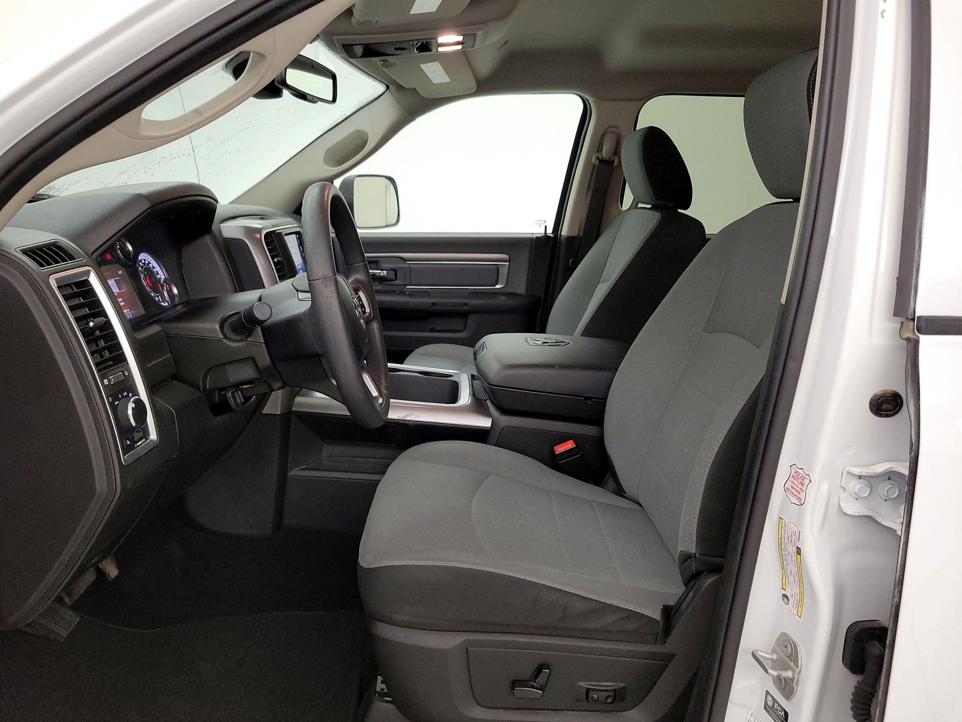 Thumbnail: 2023 RAM 1500 Classic - 11