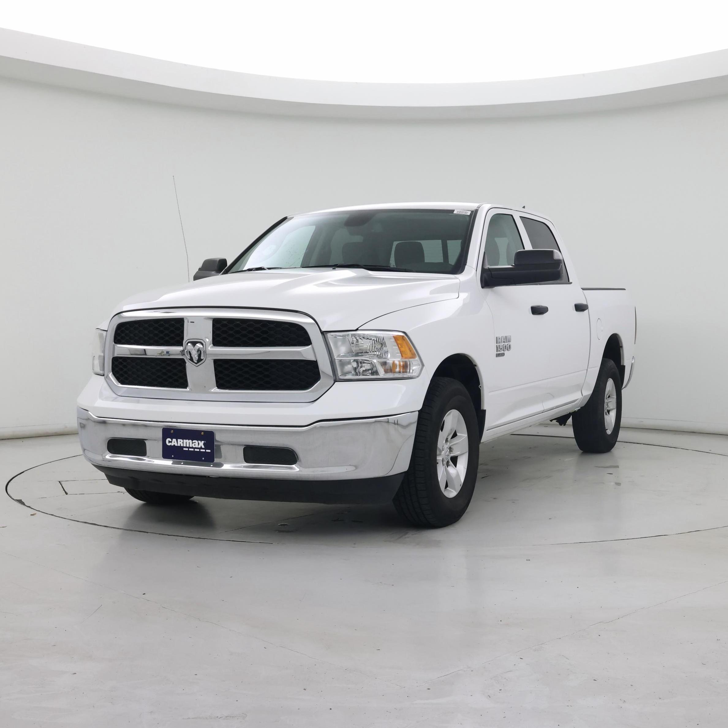 Thumbnail: 2023 RAM 1500 Classic - 4