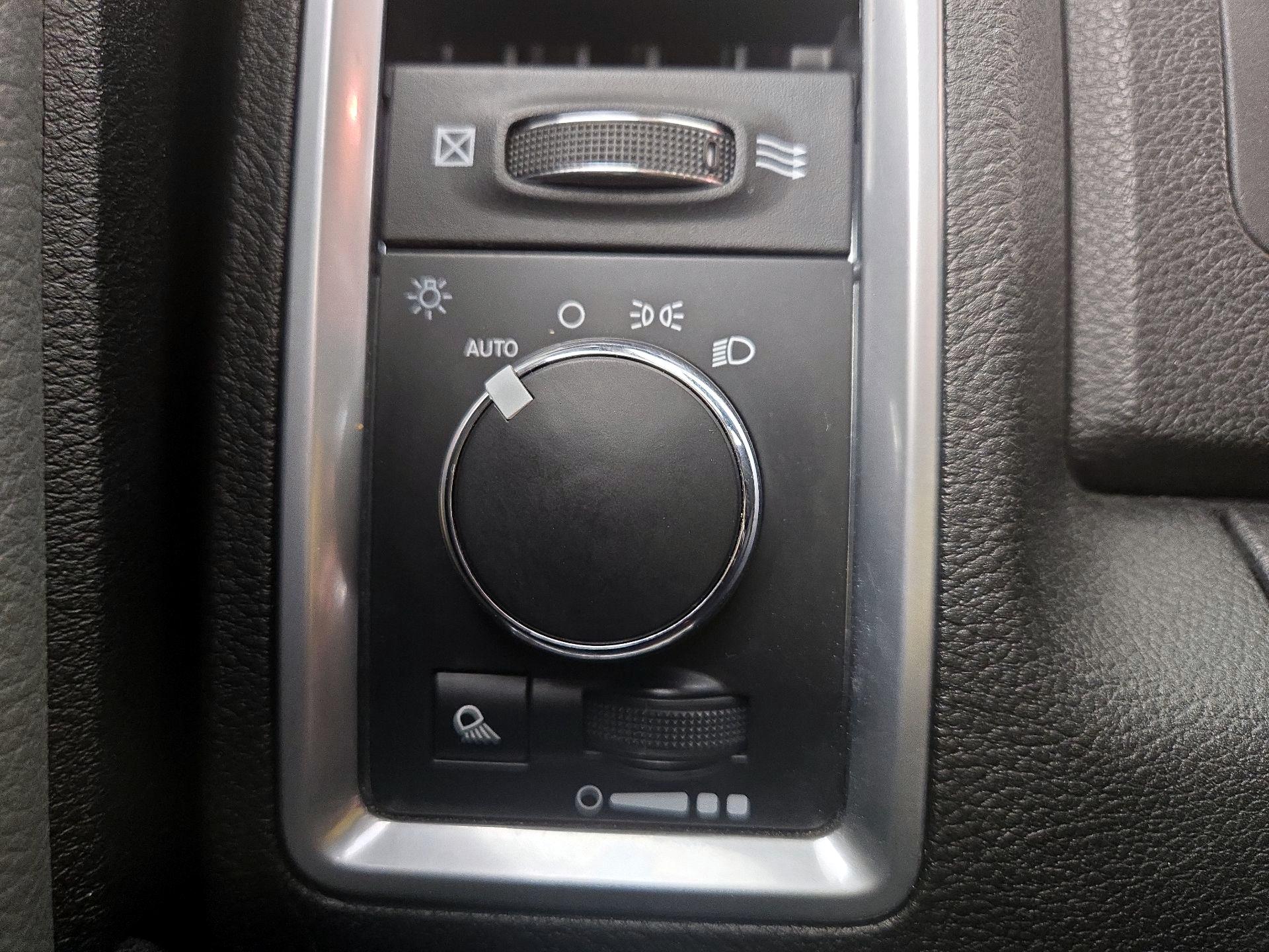Thumbnail: 2023 RAM 1500 Classic - 13