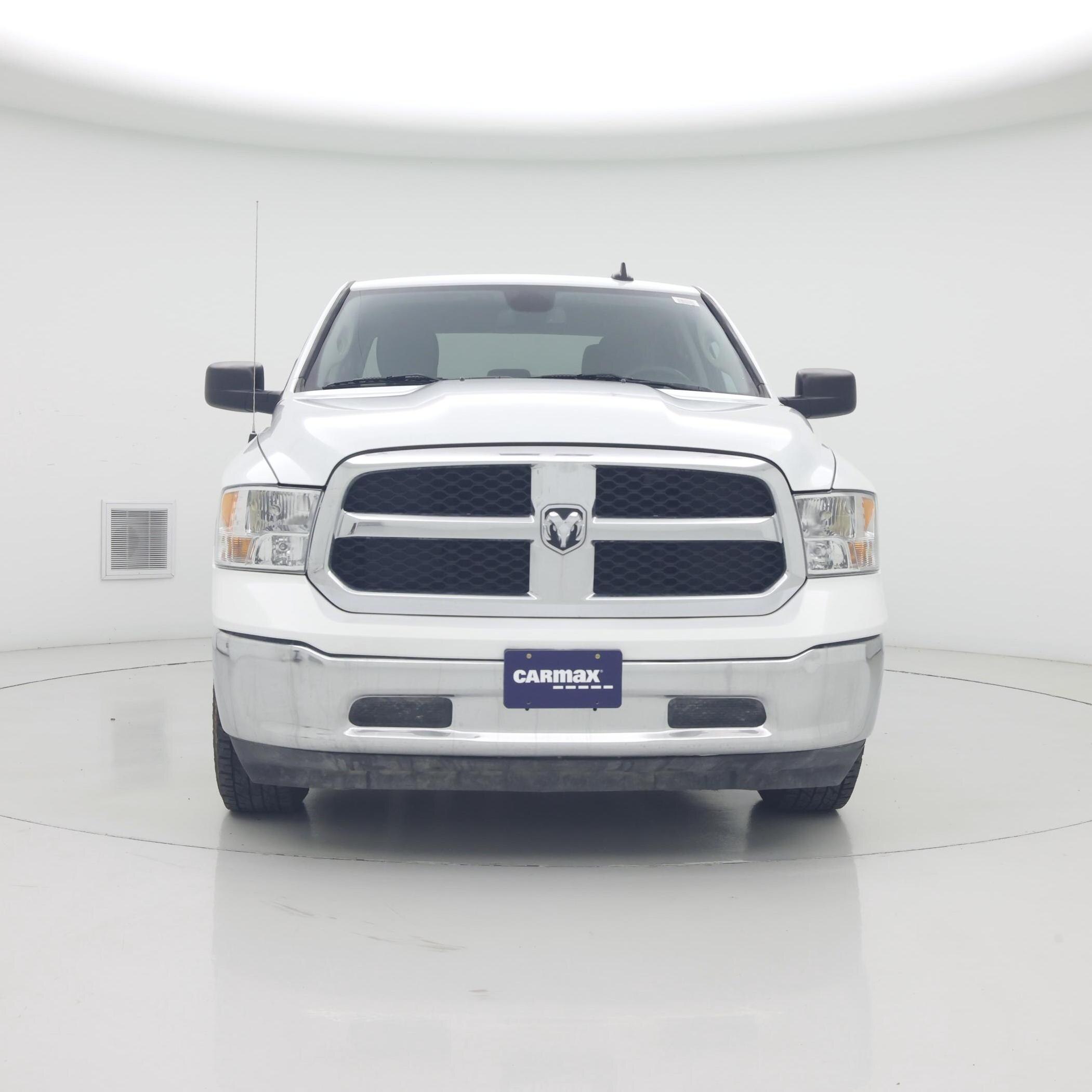 Thumbnail: 2023 RAM 1500 Classic - 5