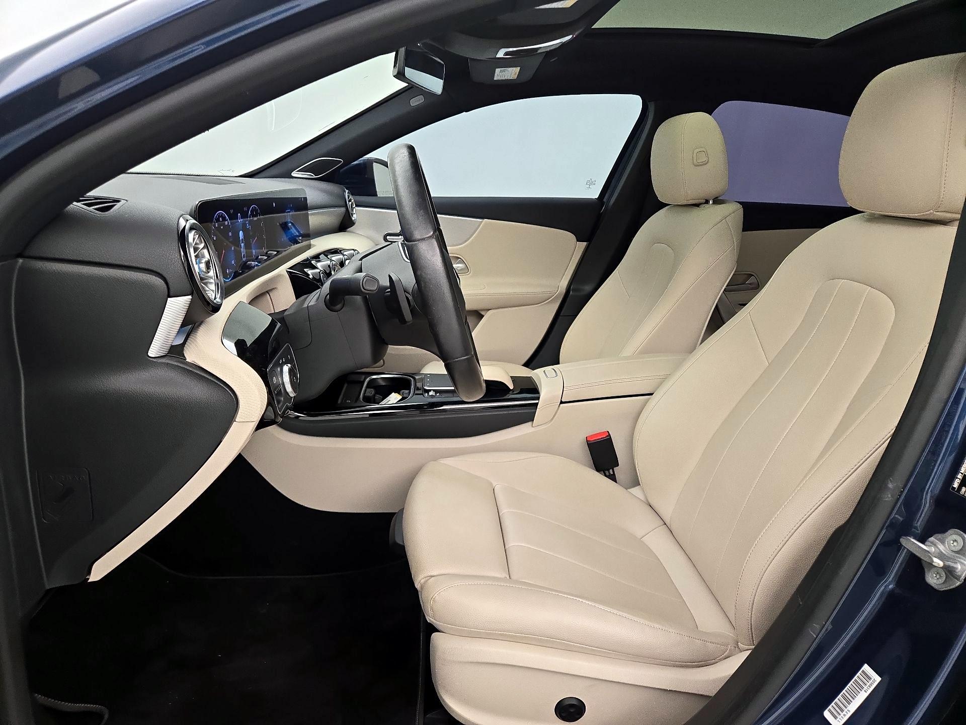 Thumbnail: 2021 Mercedes-Benz A-Class - 9