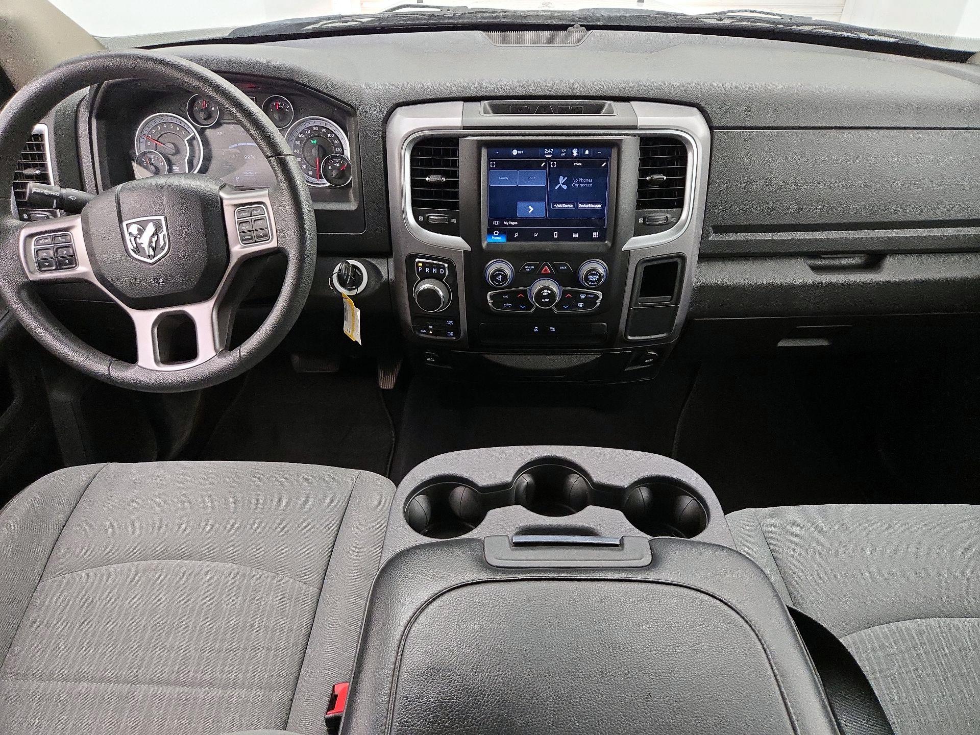 Thumbnail: 2023 RAM 1500 Classic - 9