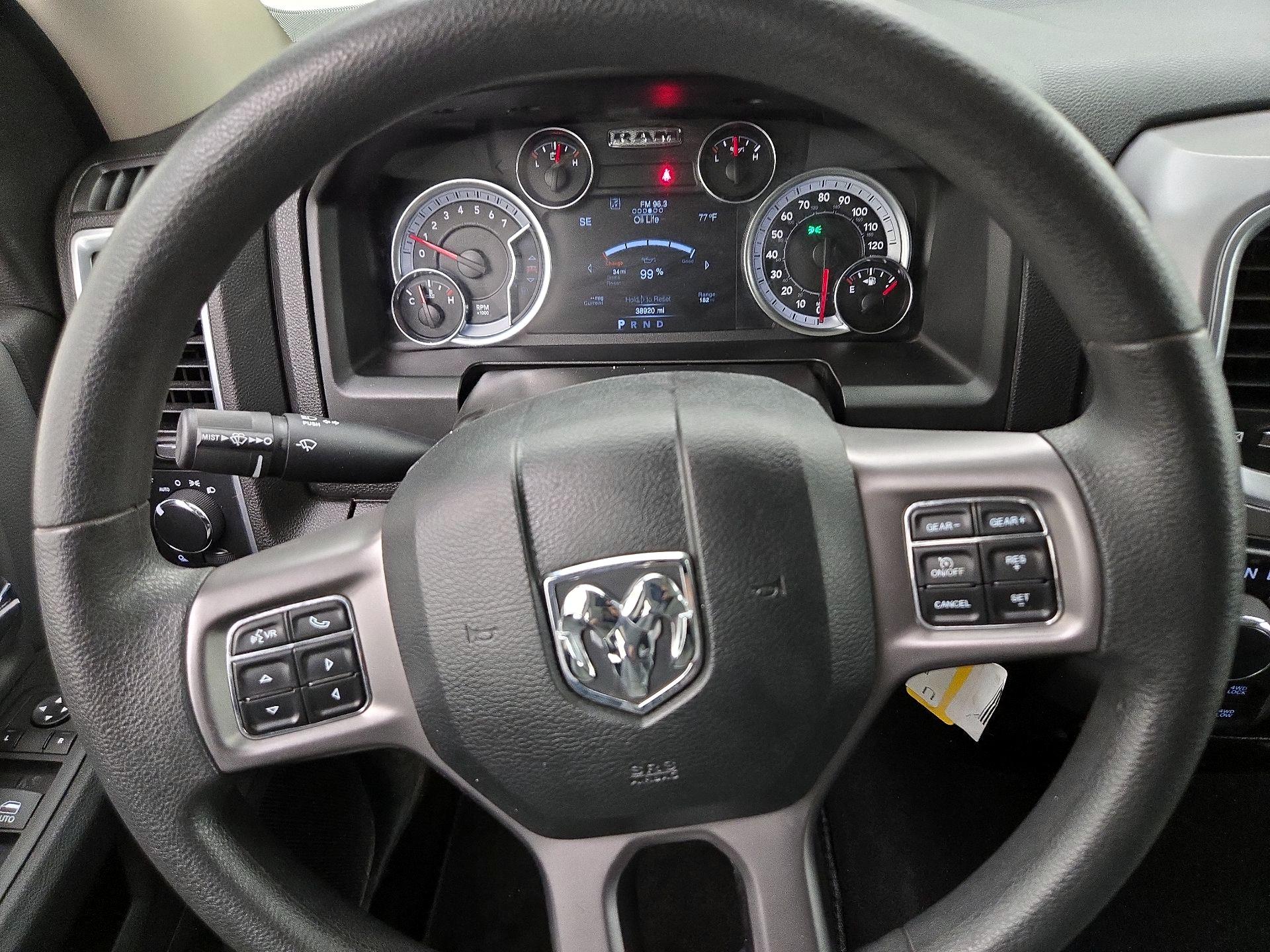 Thumbnail: 2023 RAM 1500 Classic - 10