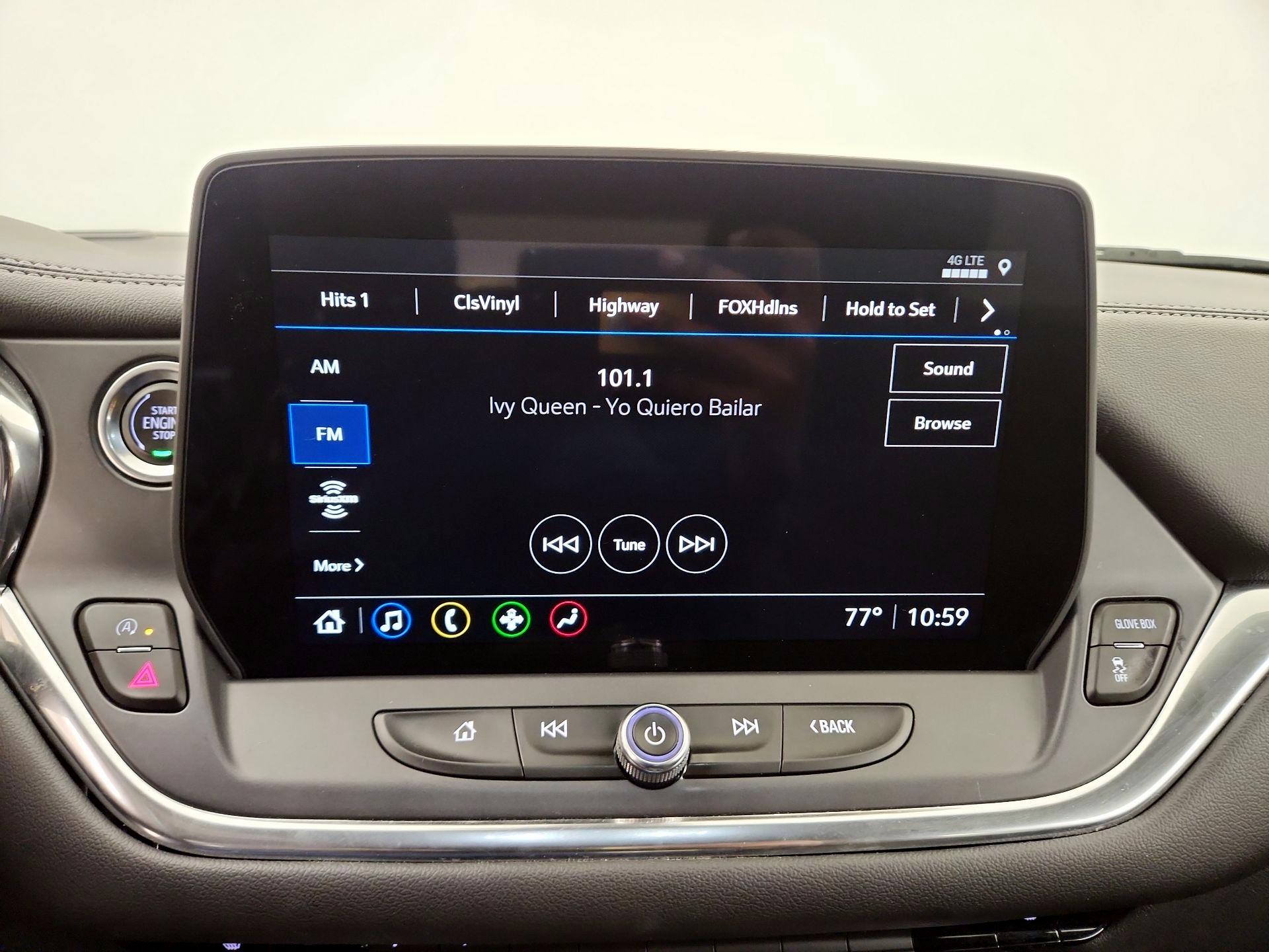 Thumbnail: 2023 Chevrolet Blazer - 15