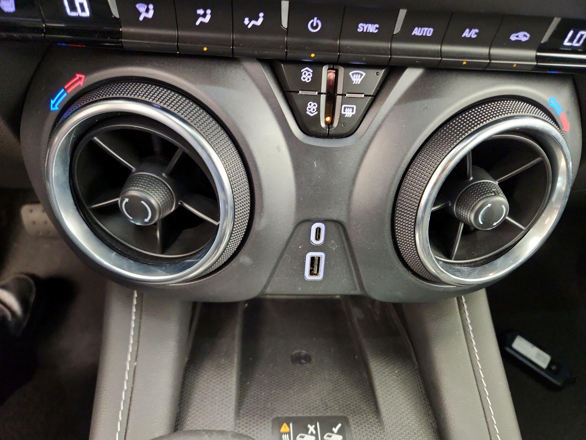 Thumbnail: 2023 Chevrolet Blazer - 18